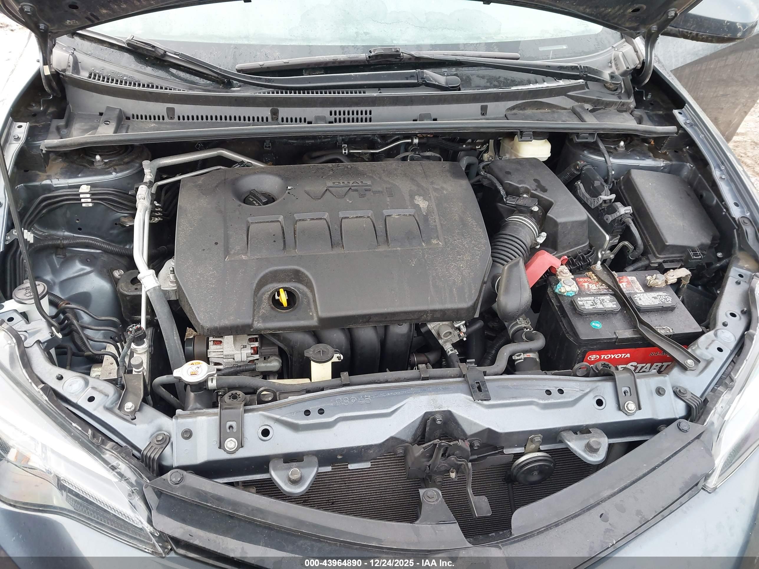 TOYOTA COROLLA image 10
