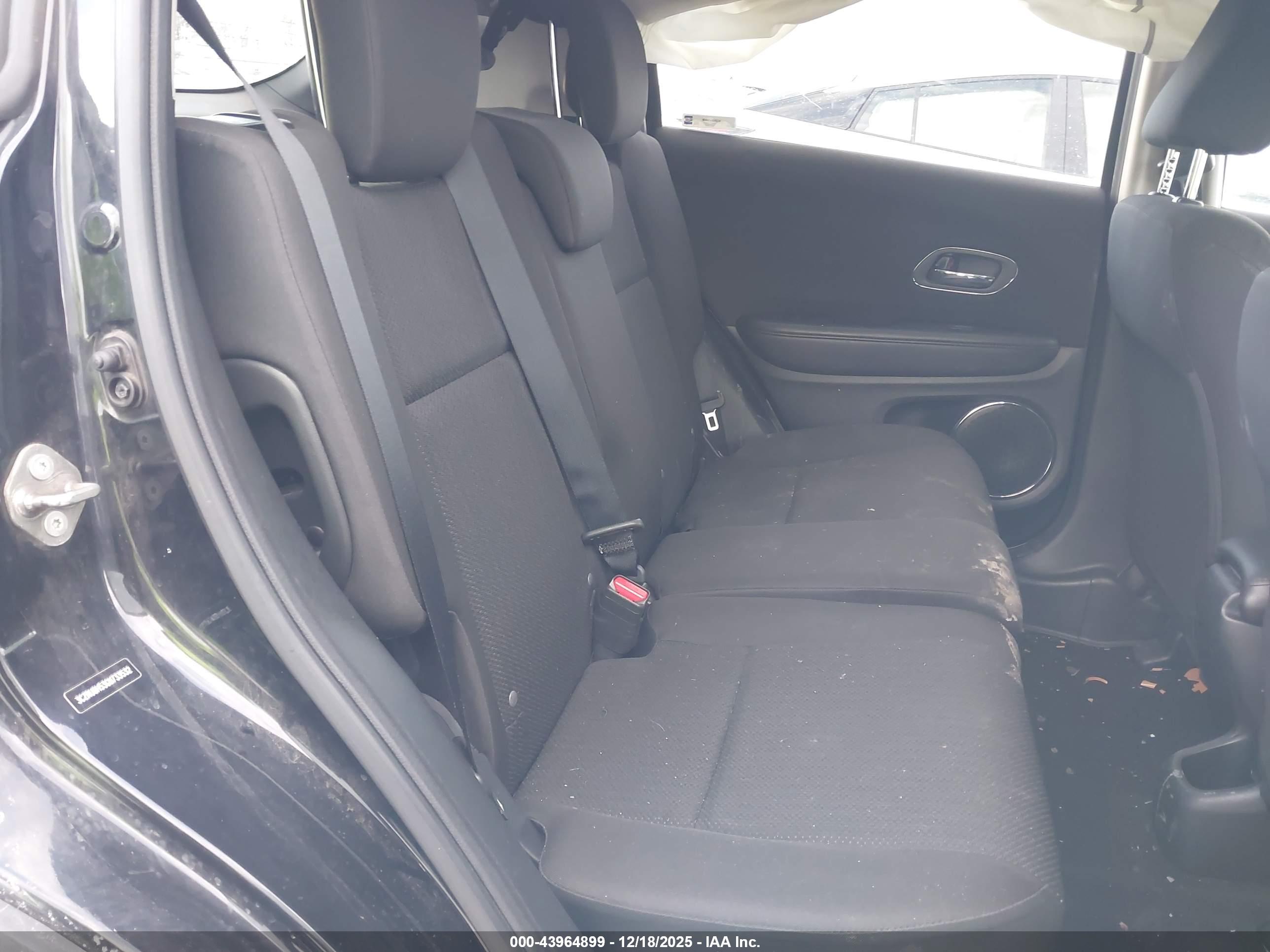 HONDA HR-V image 8