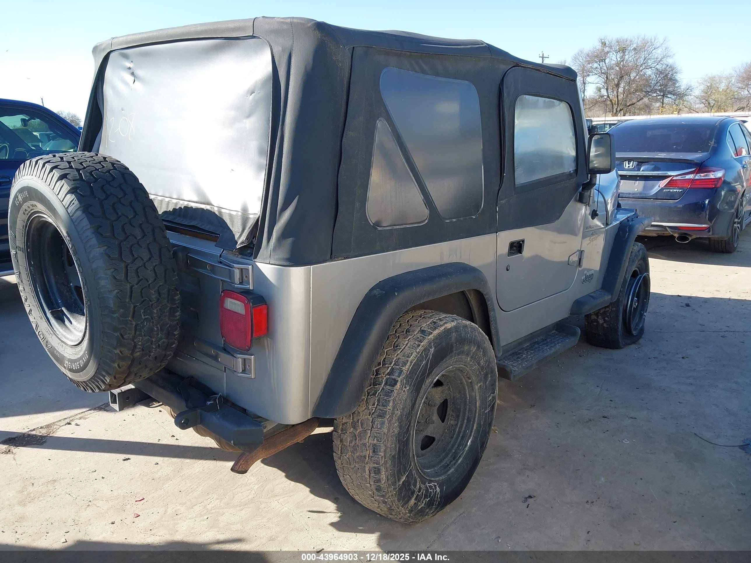 JEEP WRANGLER image 4