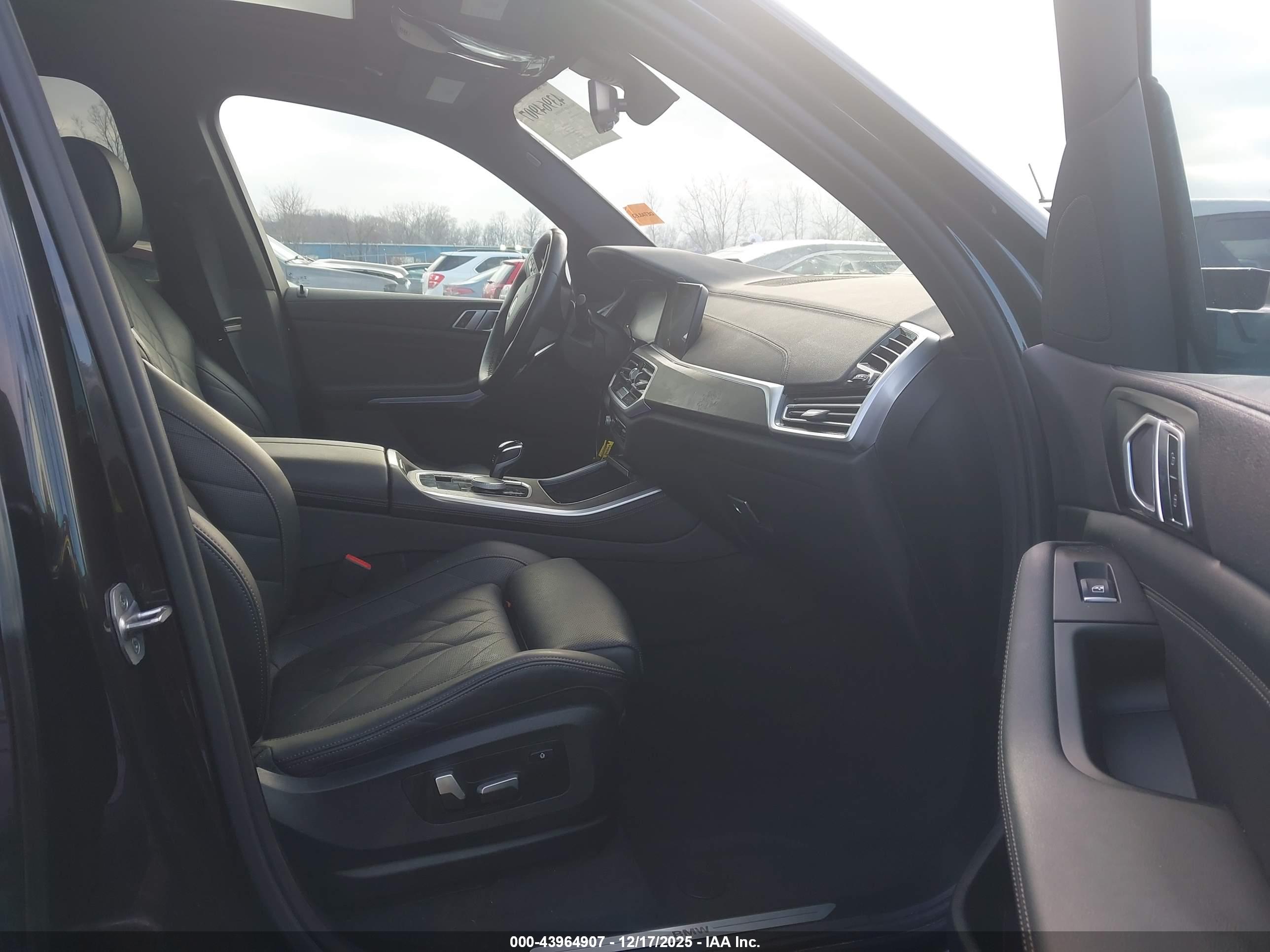 BMW X5 image 5