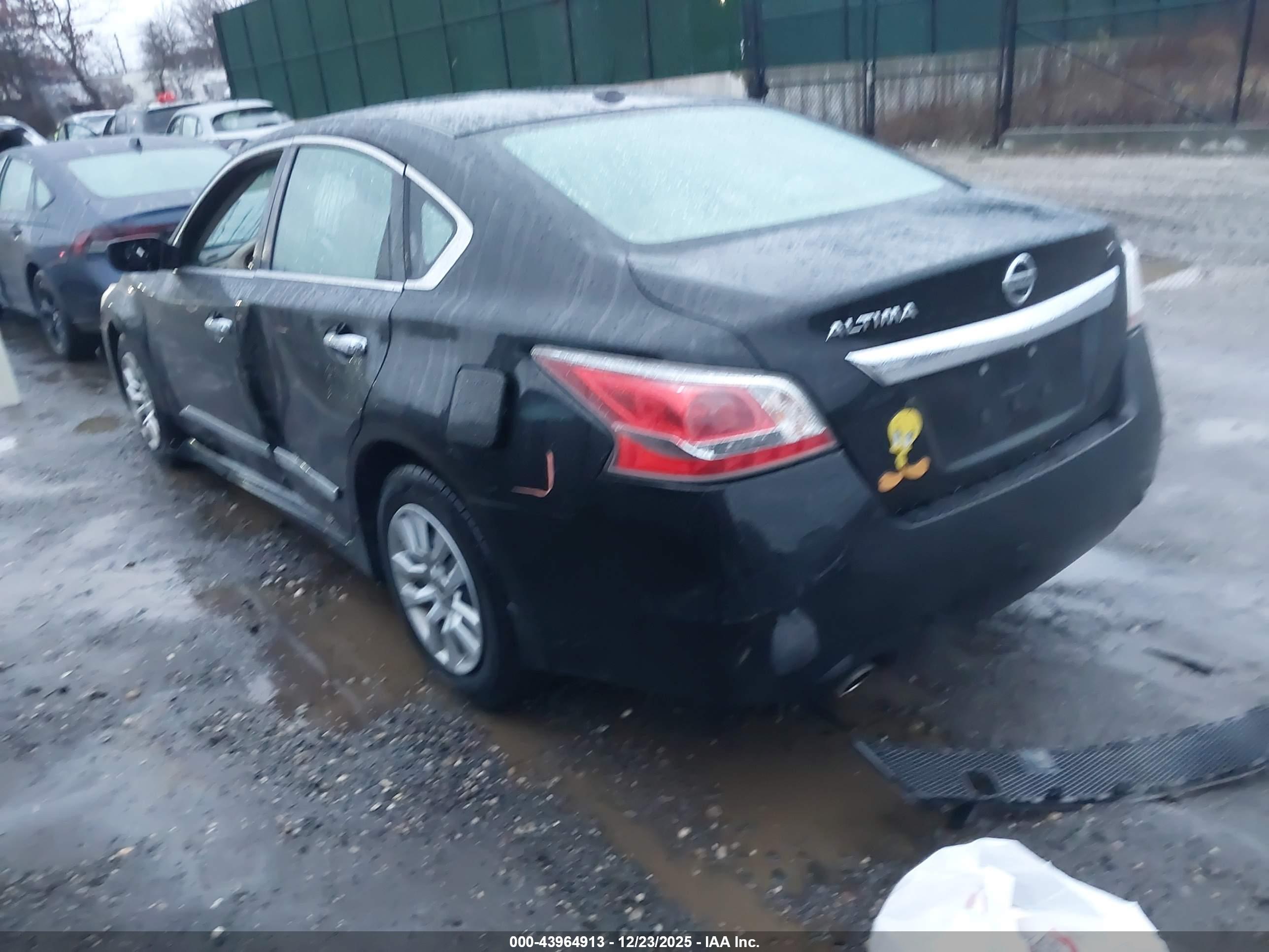 NISSAN ALTIMA image 3