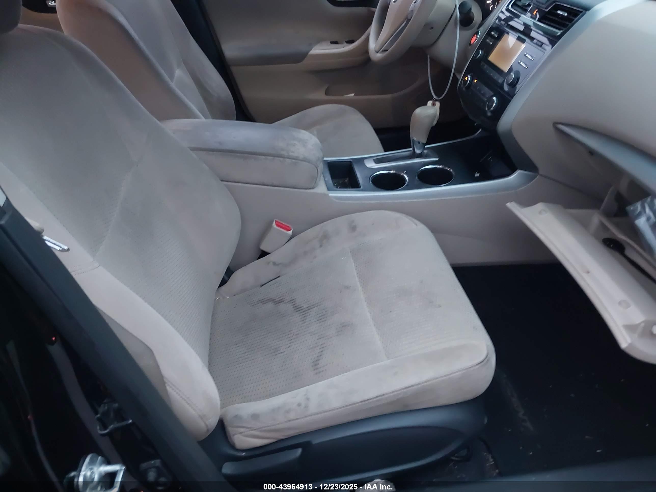 NISSAN ALTIMA image 5