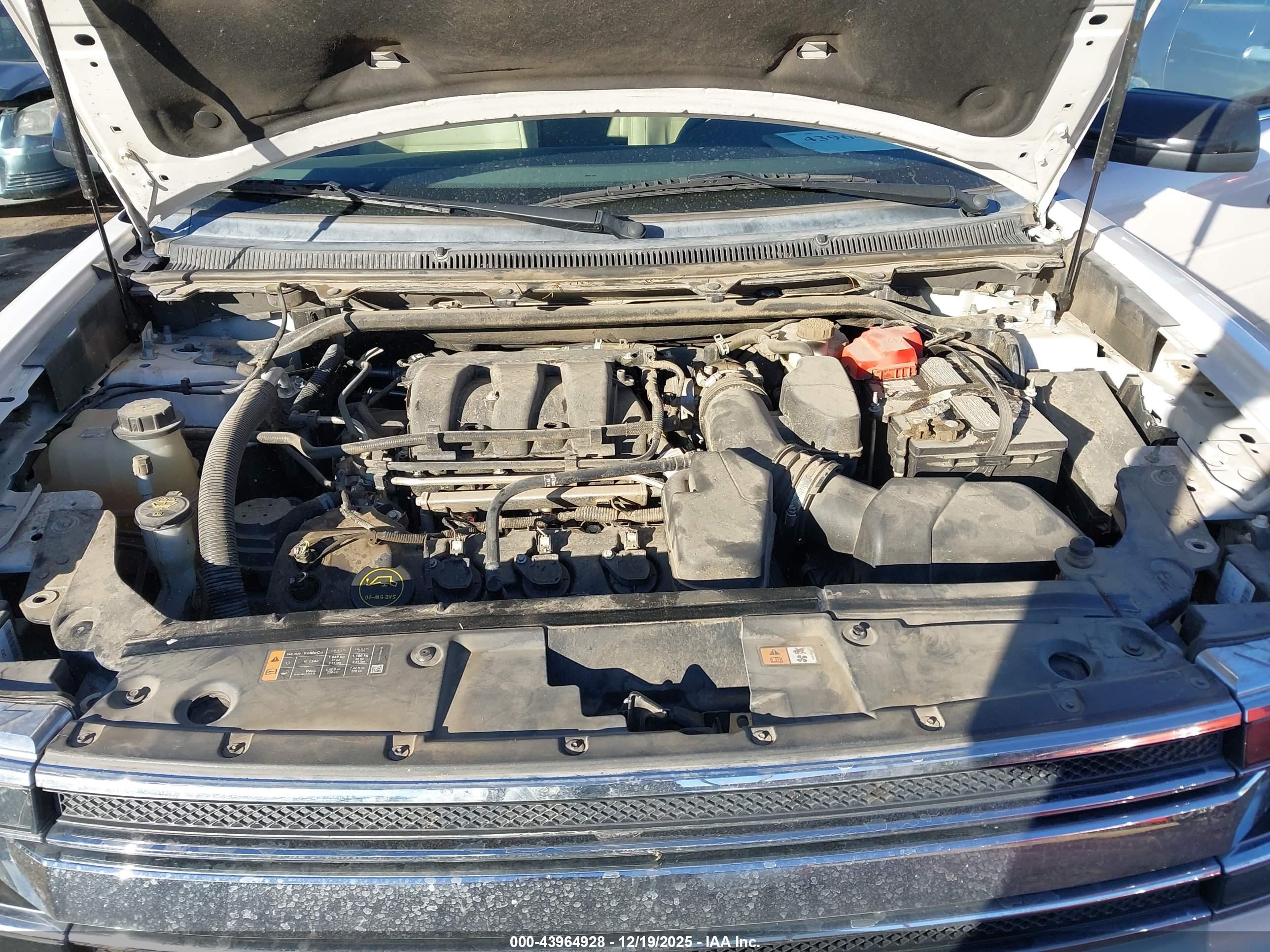 FORD FLEX image 10