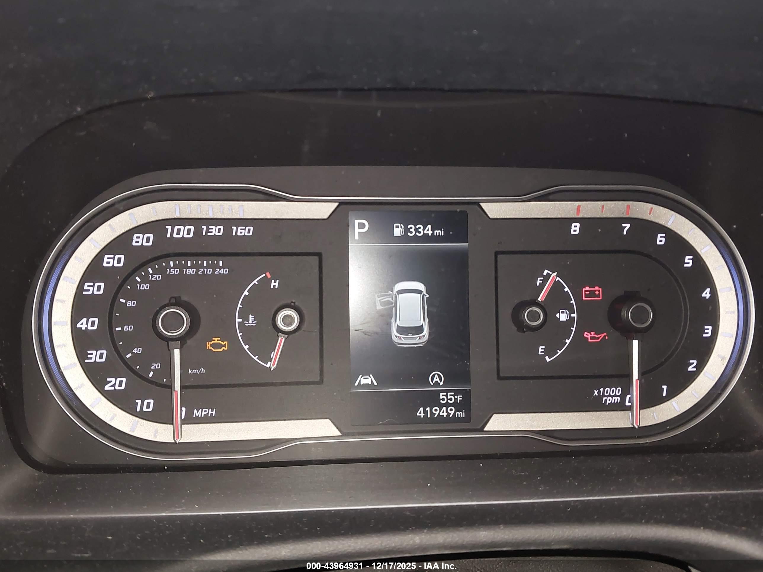HYUNDAI TUCSON image 7
