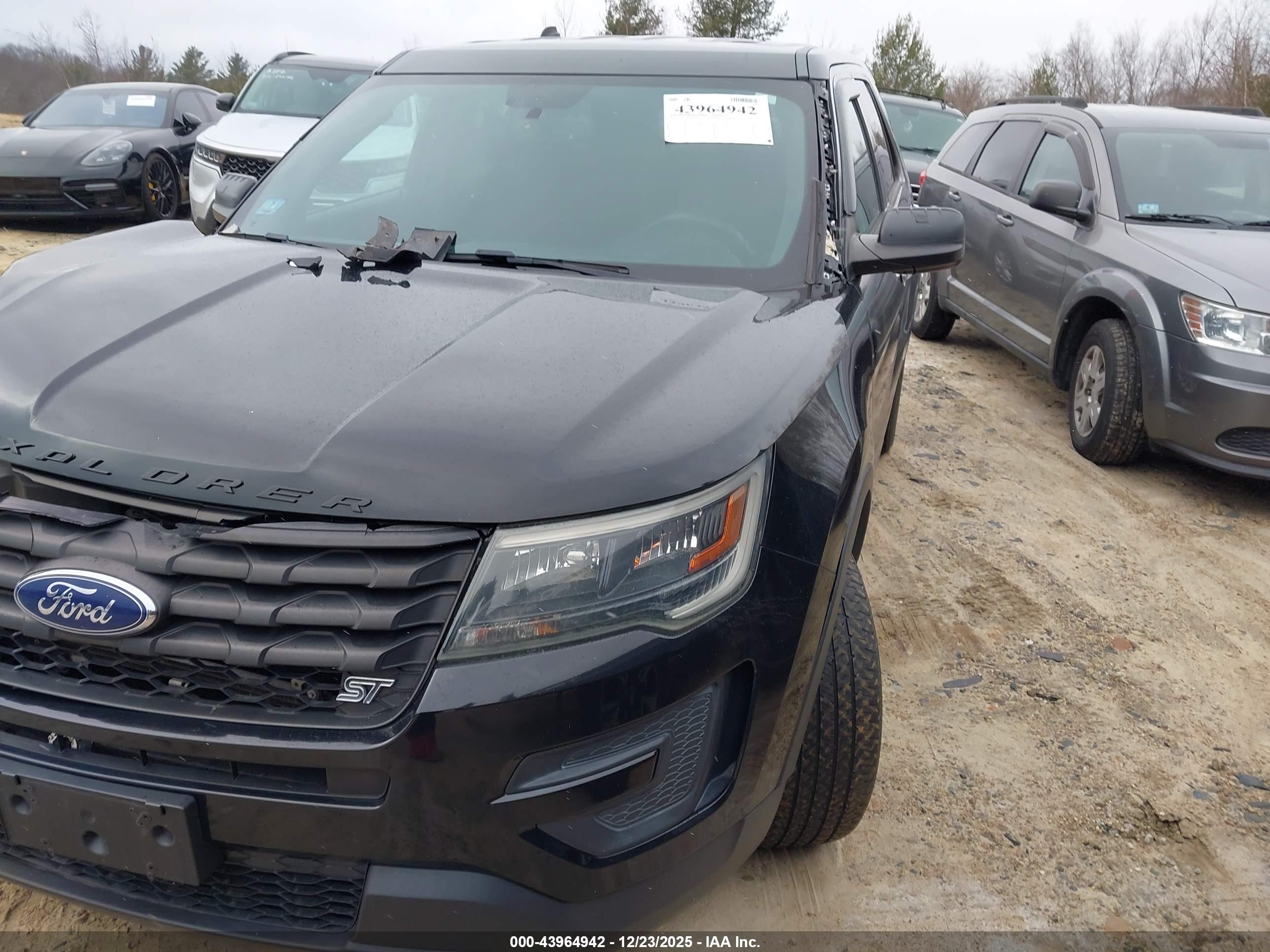 FORD UTILITY image 2