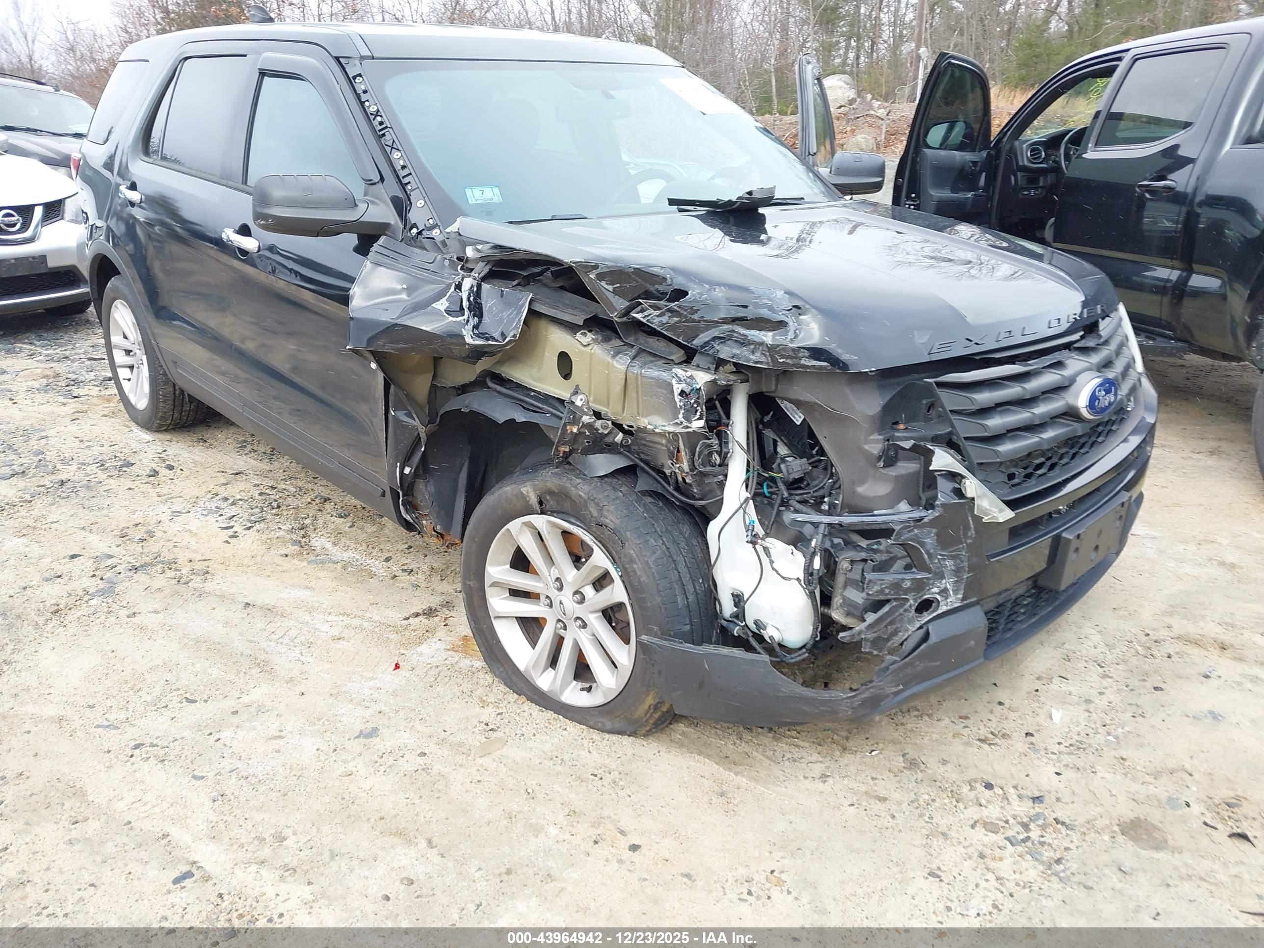 FORD UTILITY image 6
