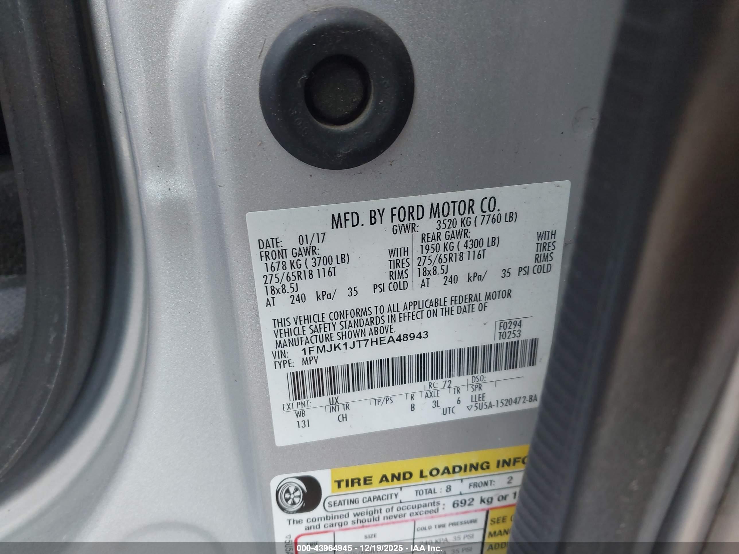 FORD EXPEDITION image 9