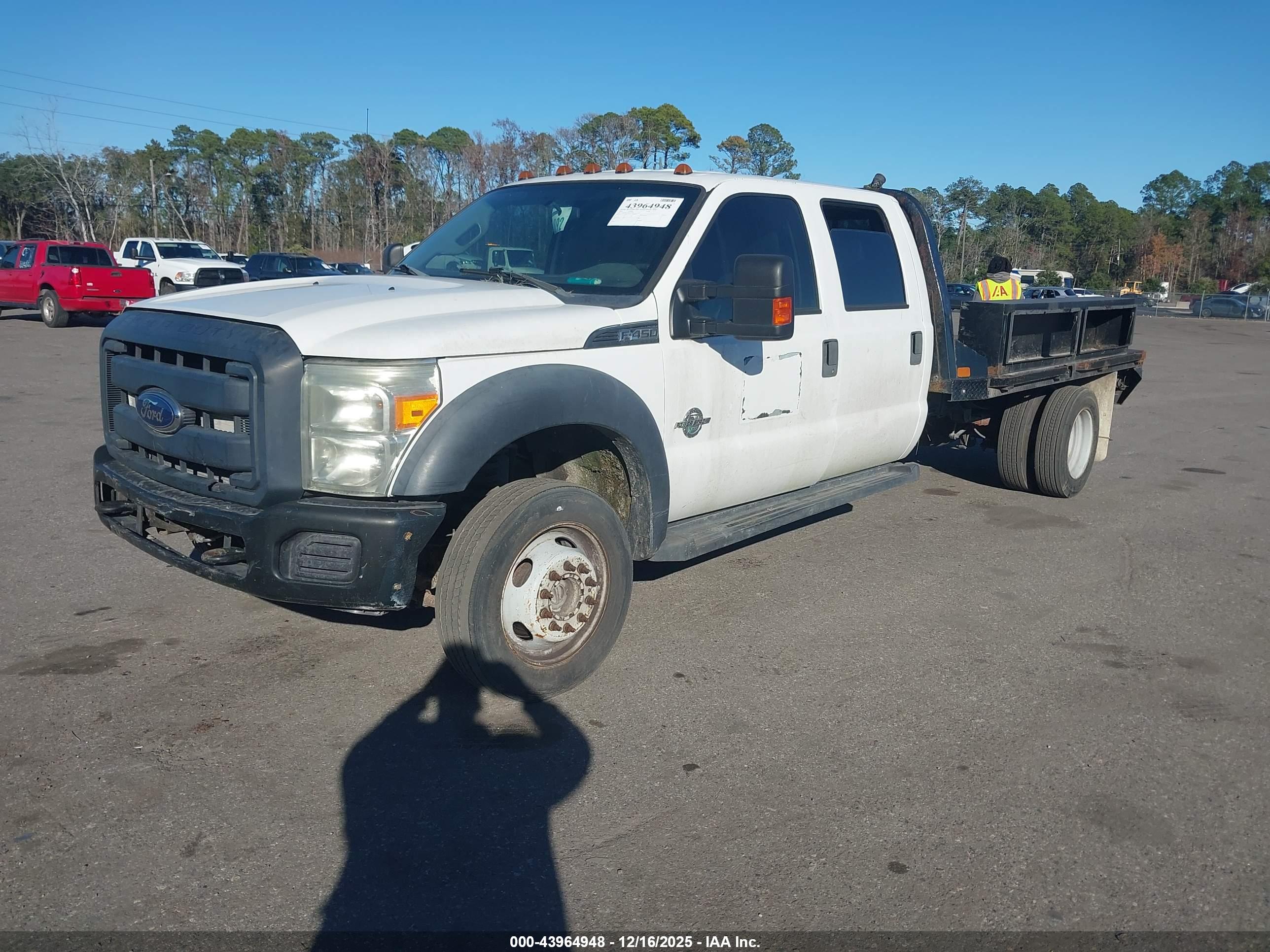 FORD F-450 image 2