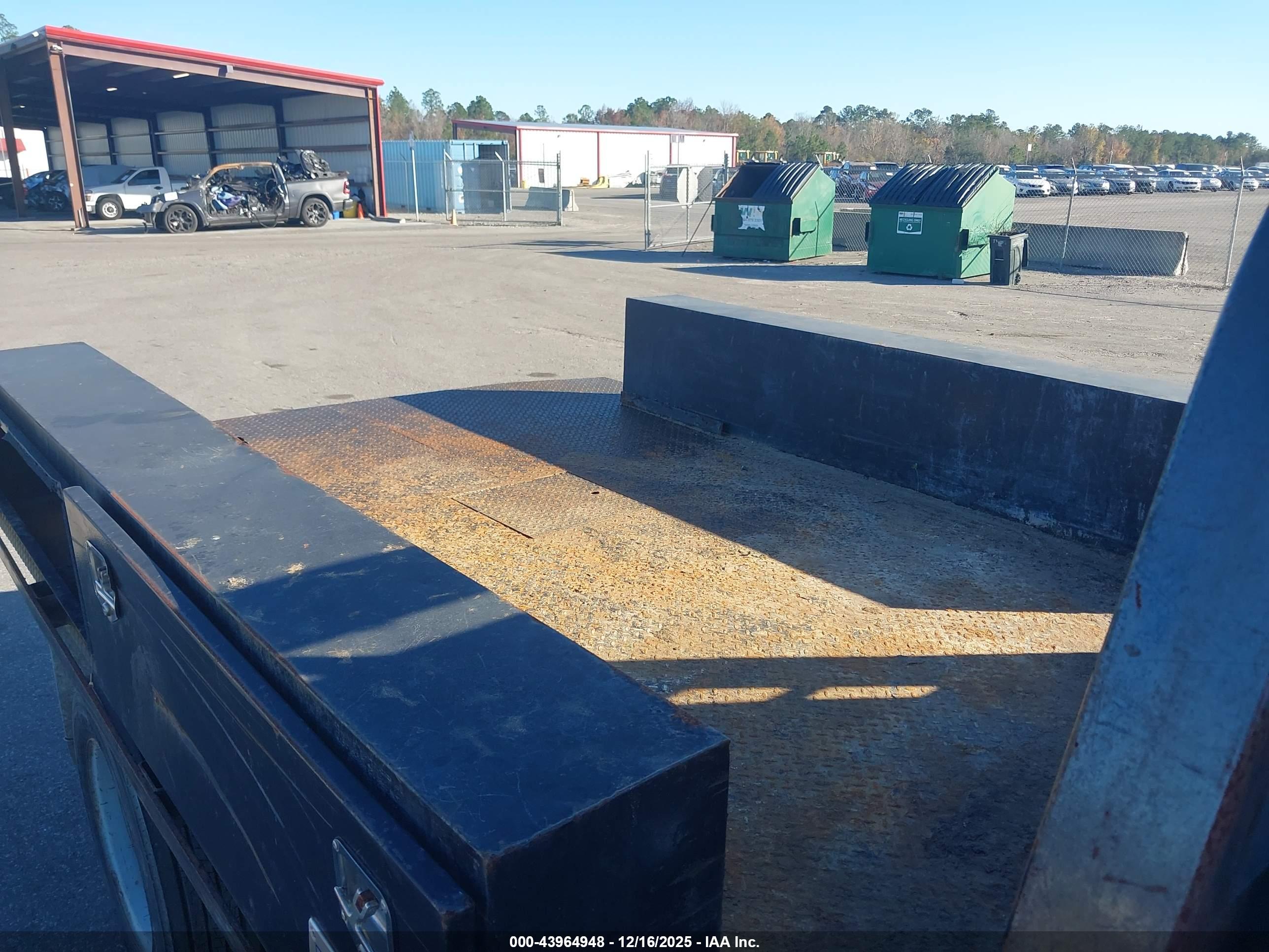 FORD F-450 image 7