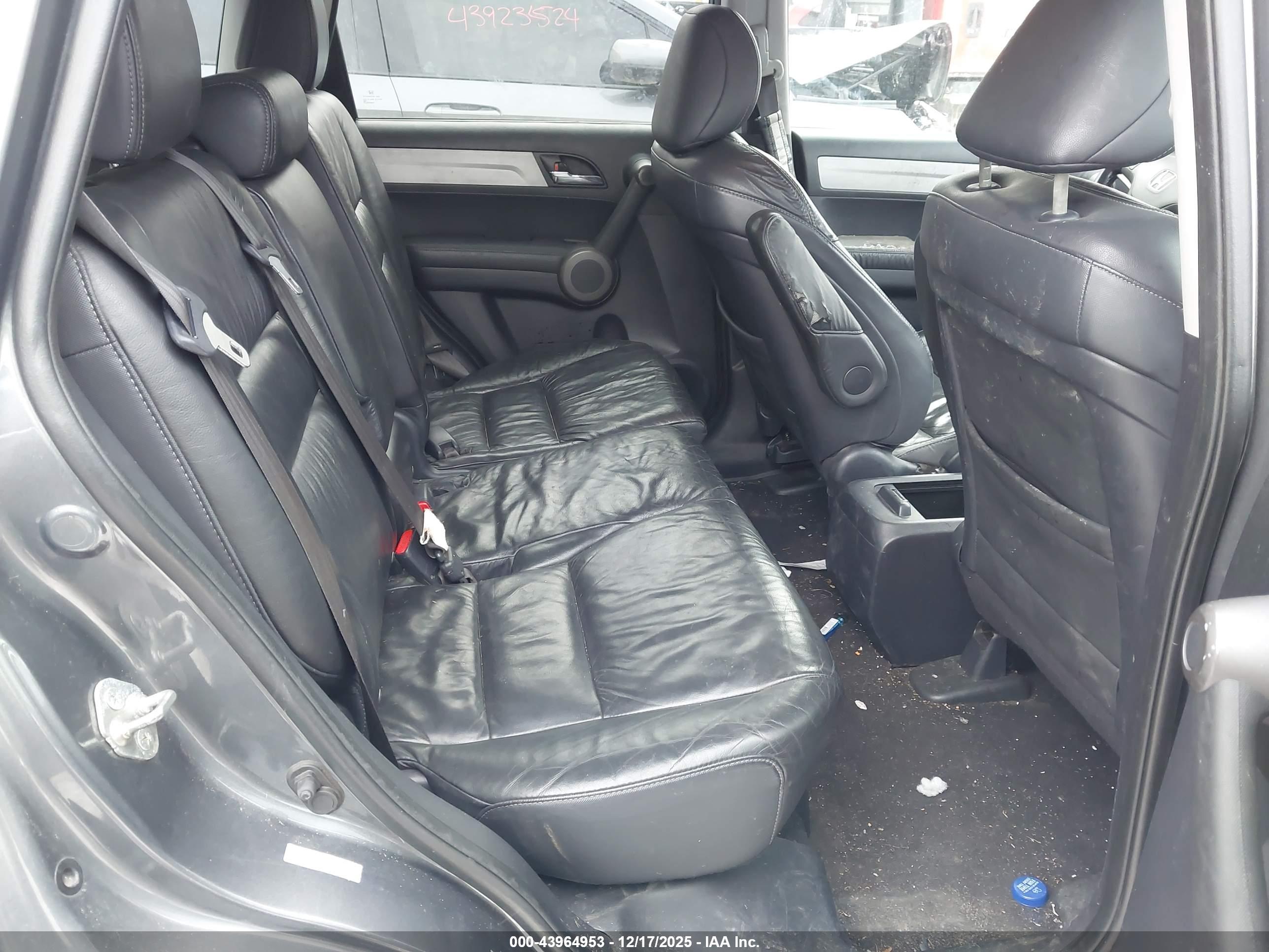 HONDA CR-V image 8