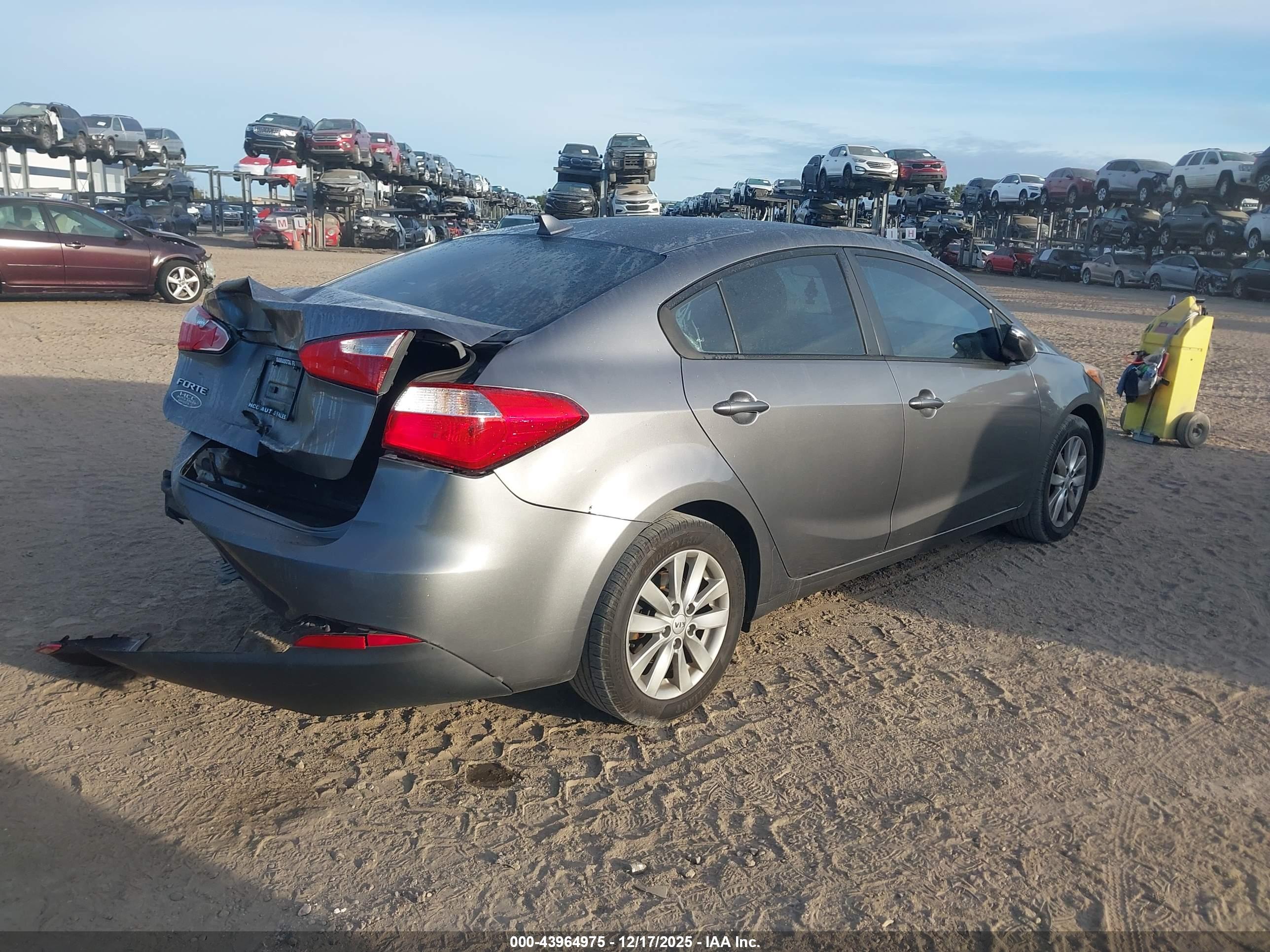 KIA FORTE image 4
