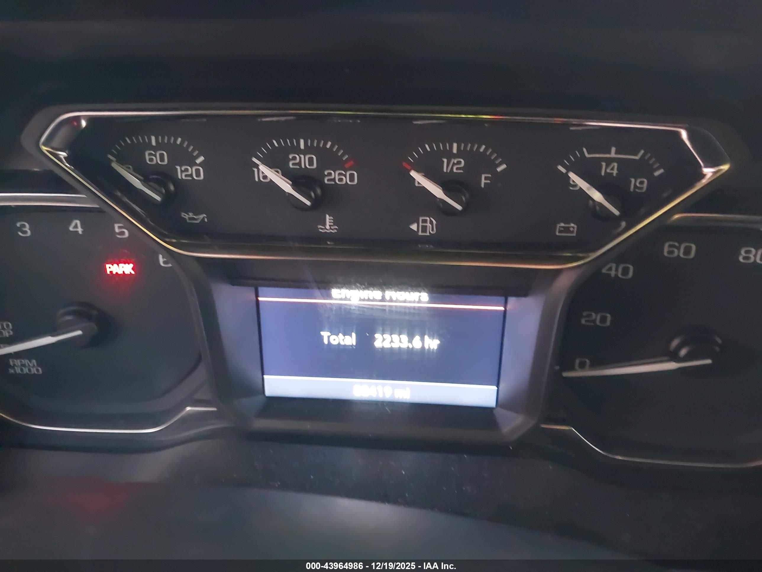 GMC SIERRA image 7