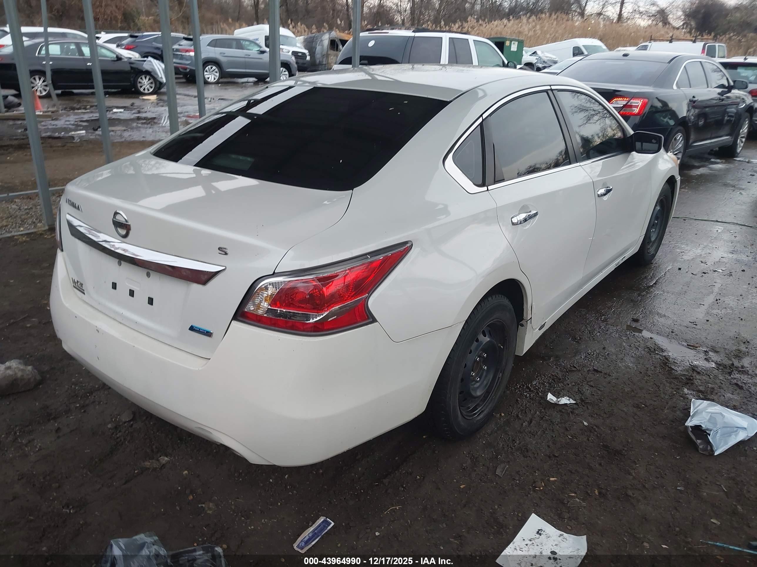 NISSAN ALTIMA image 4