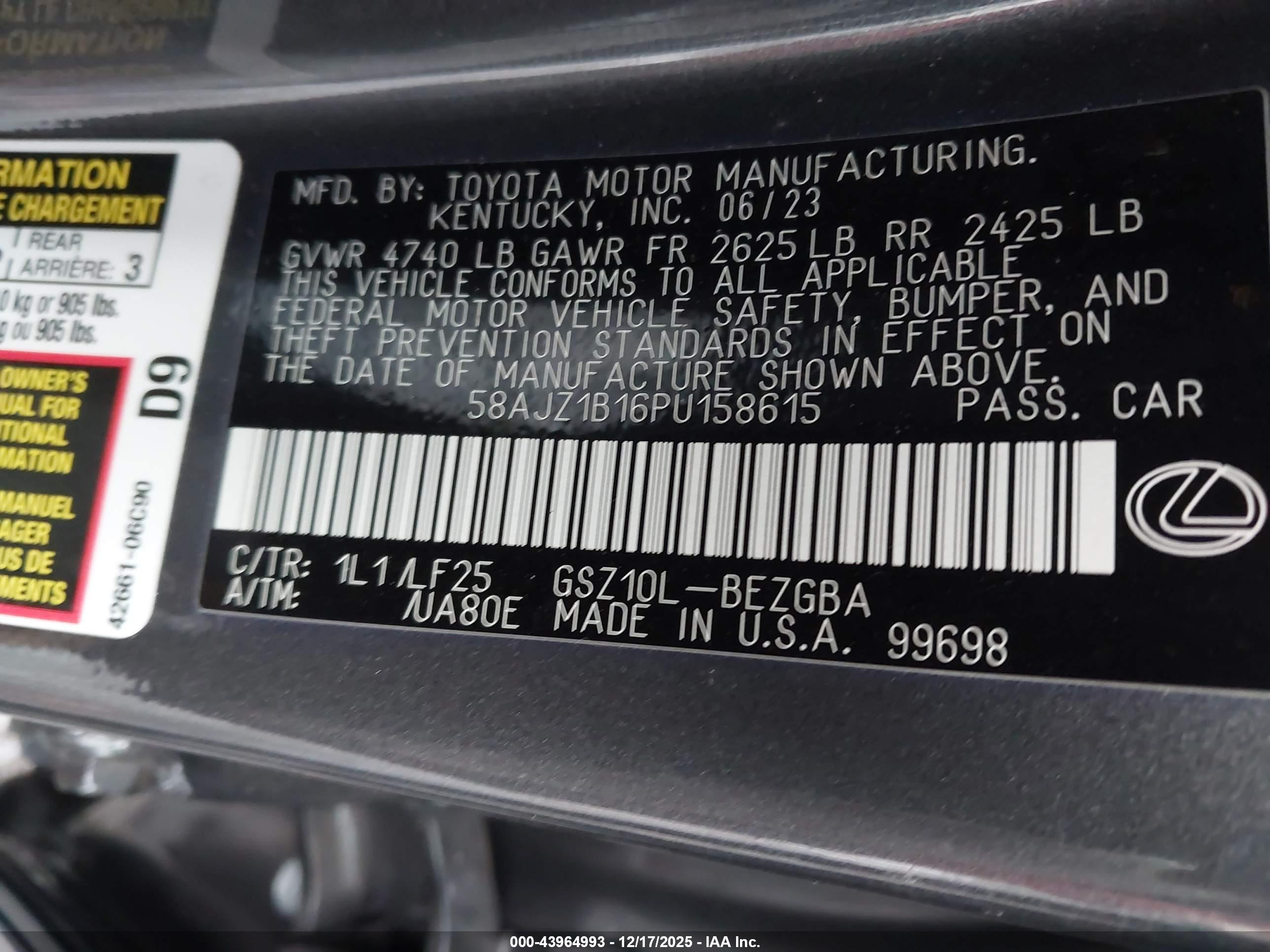 LEXUS ES image 9