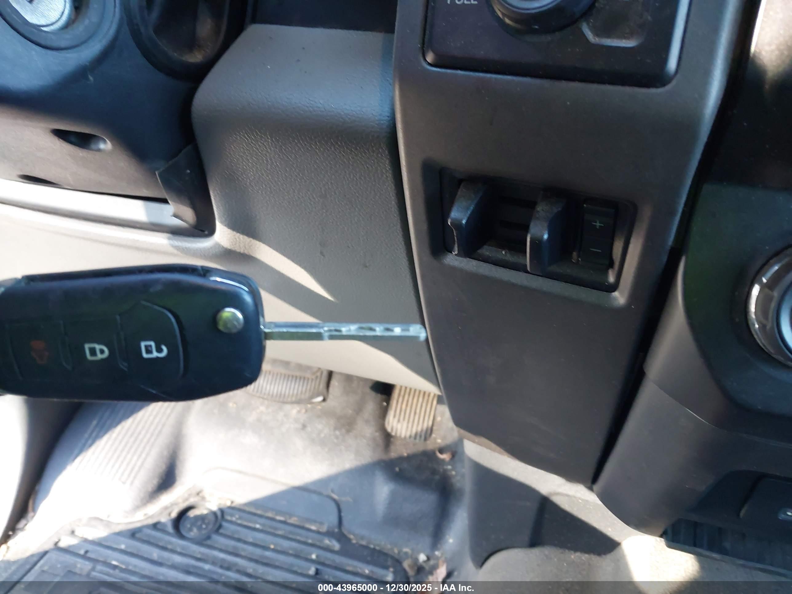 FORD F-250 image 11