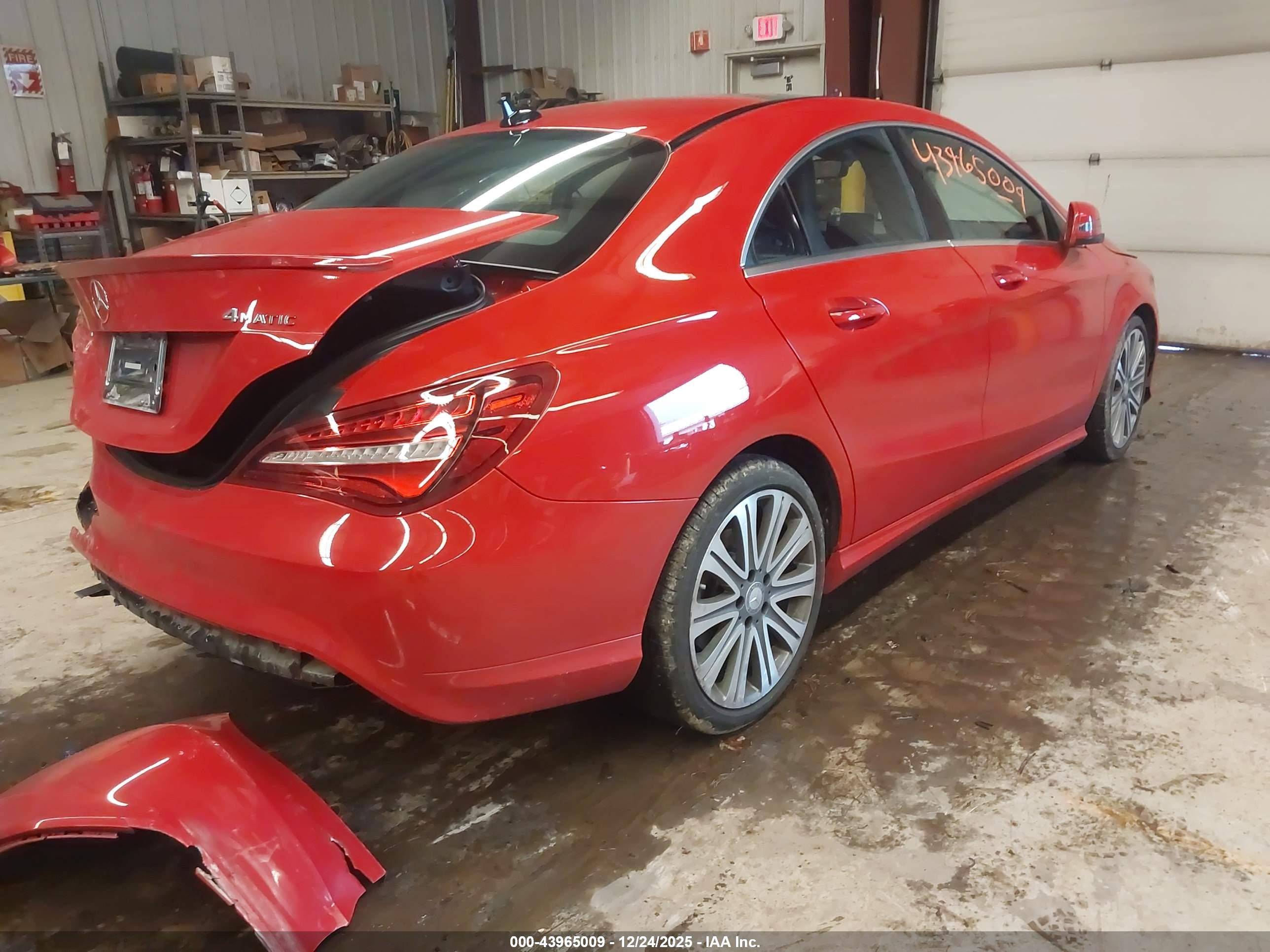 MERCEDES-BENZ CLA image 4
