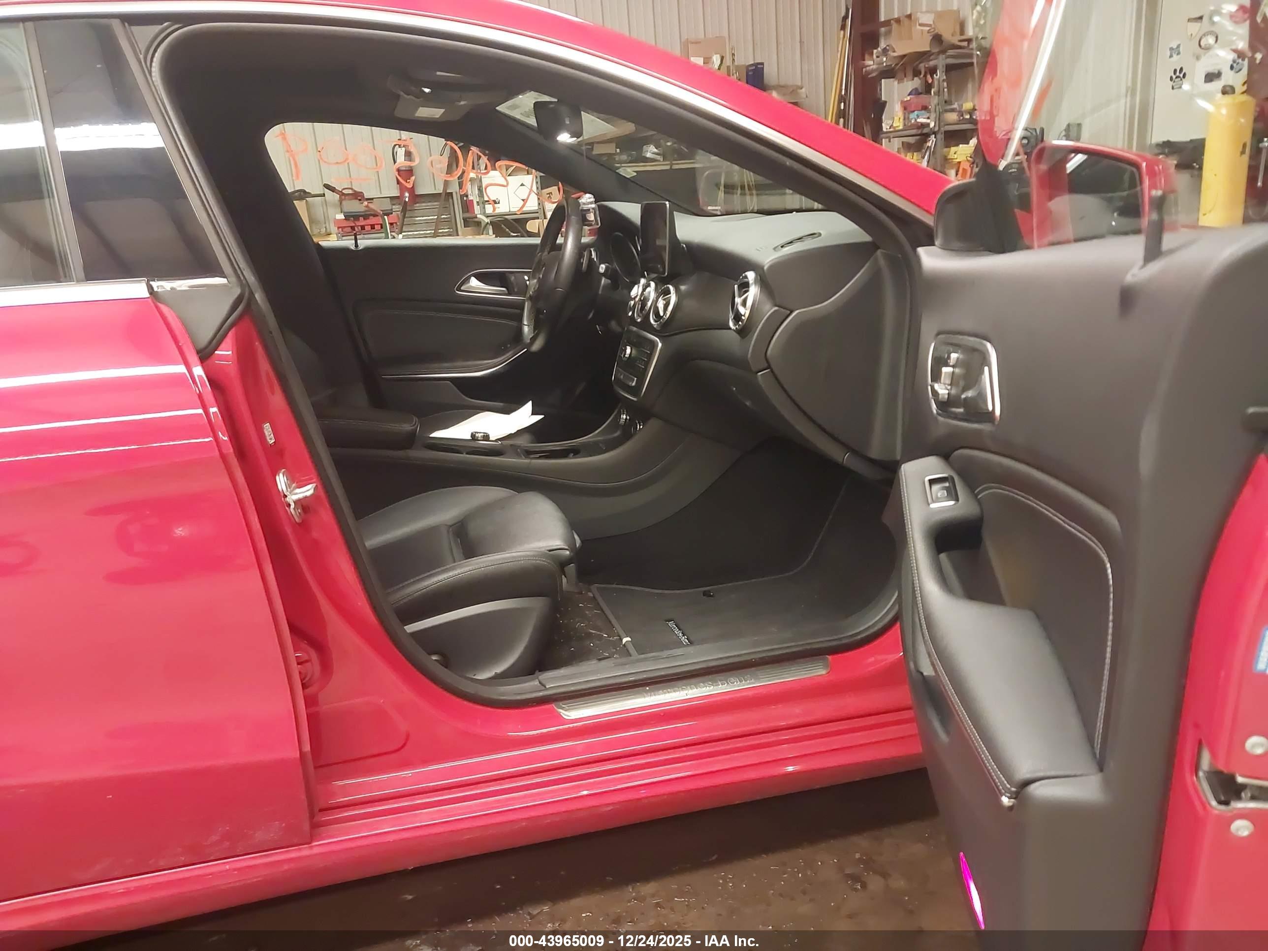 MERCEDES-BENZ CLA image 5