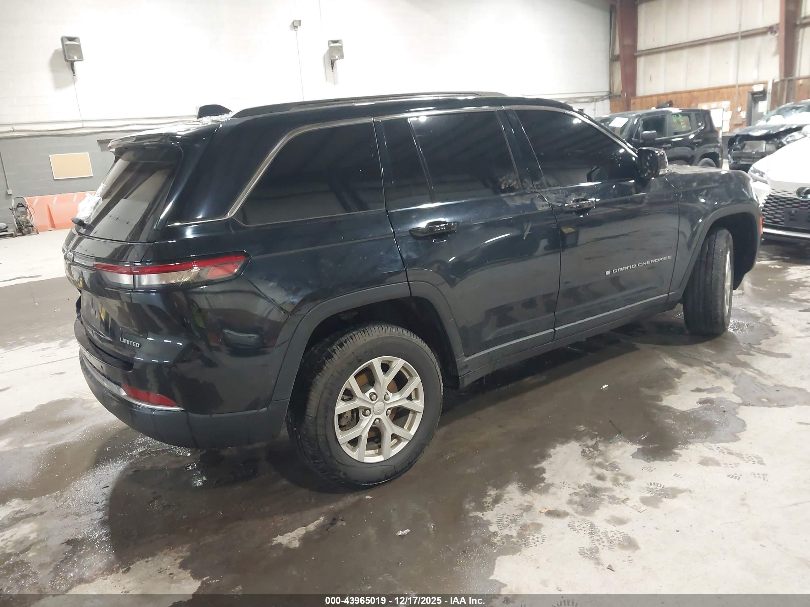 JEEP GRAND image 4