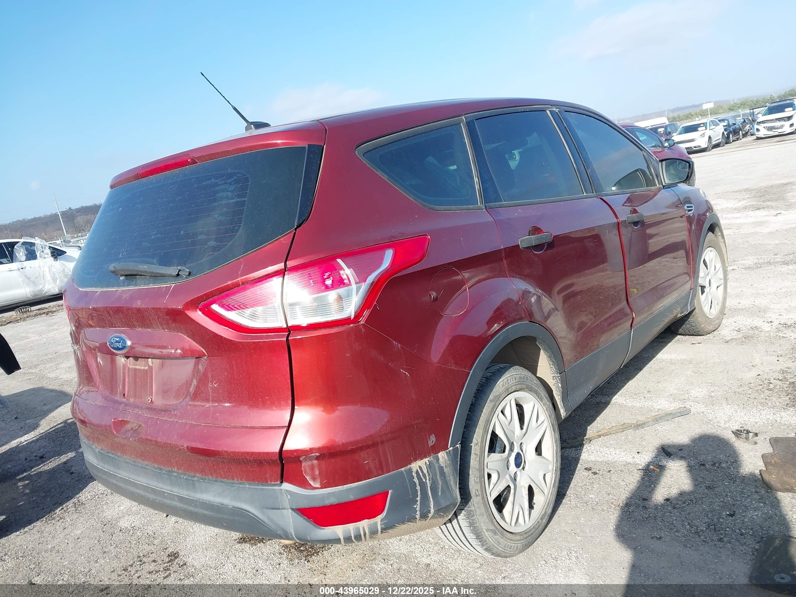 FORD ESCAPE image 4