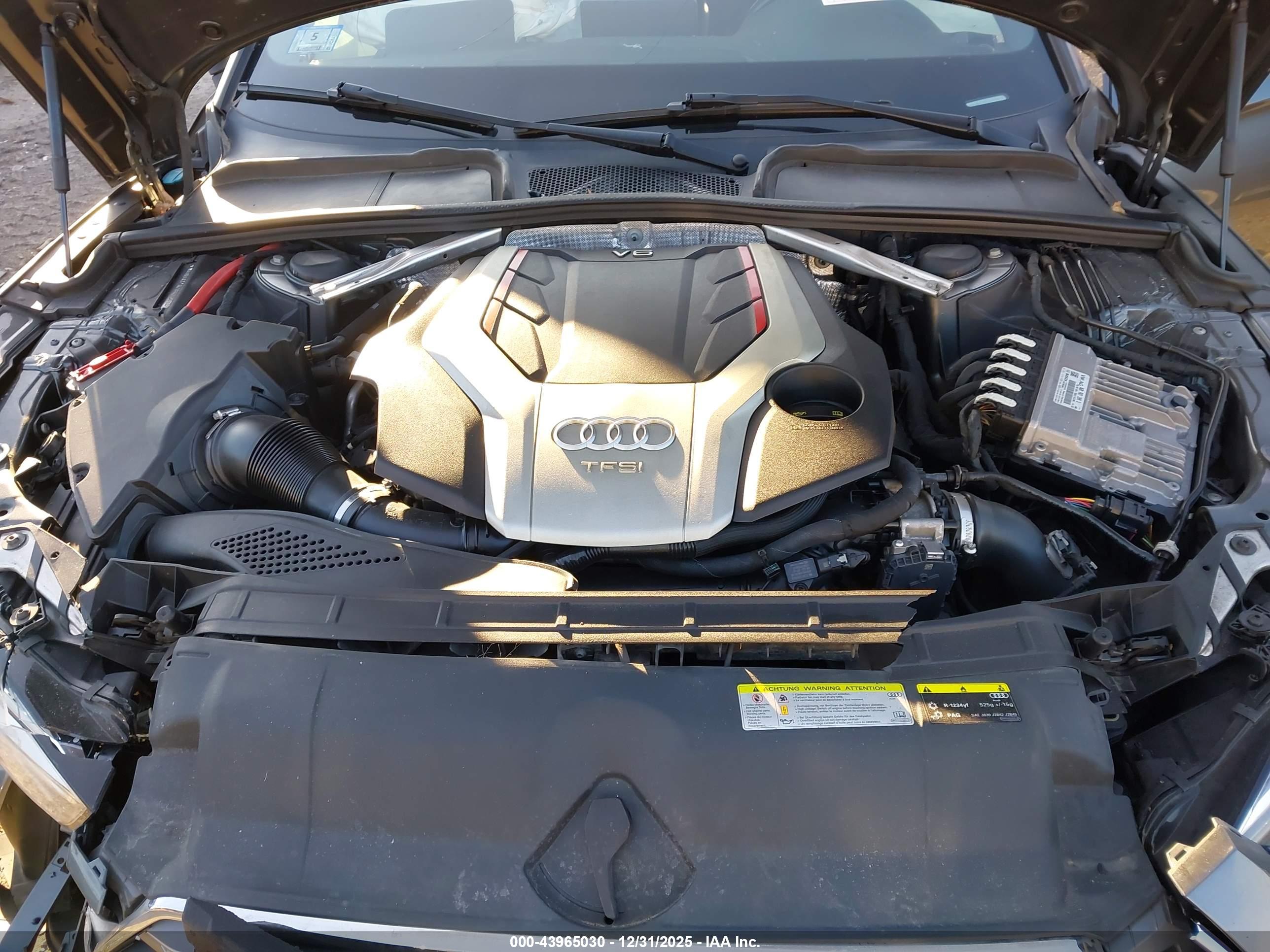 AUDI S5 image 10