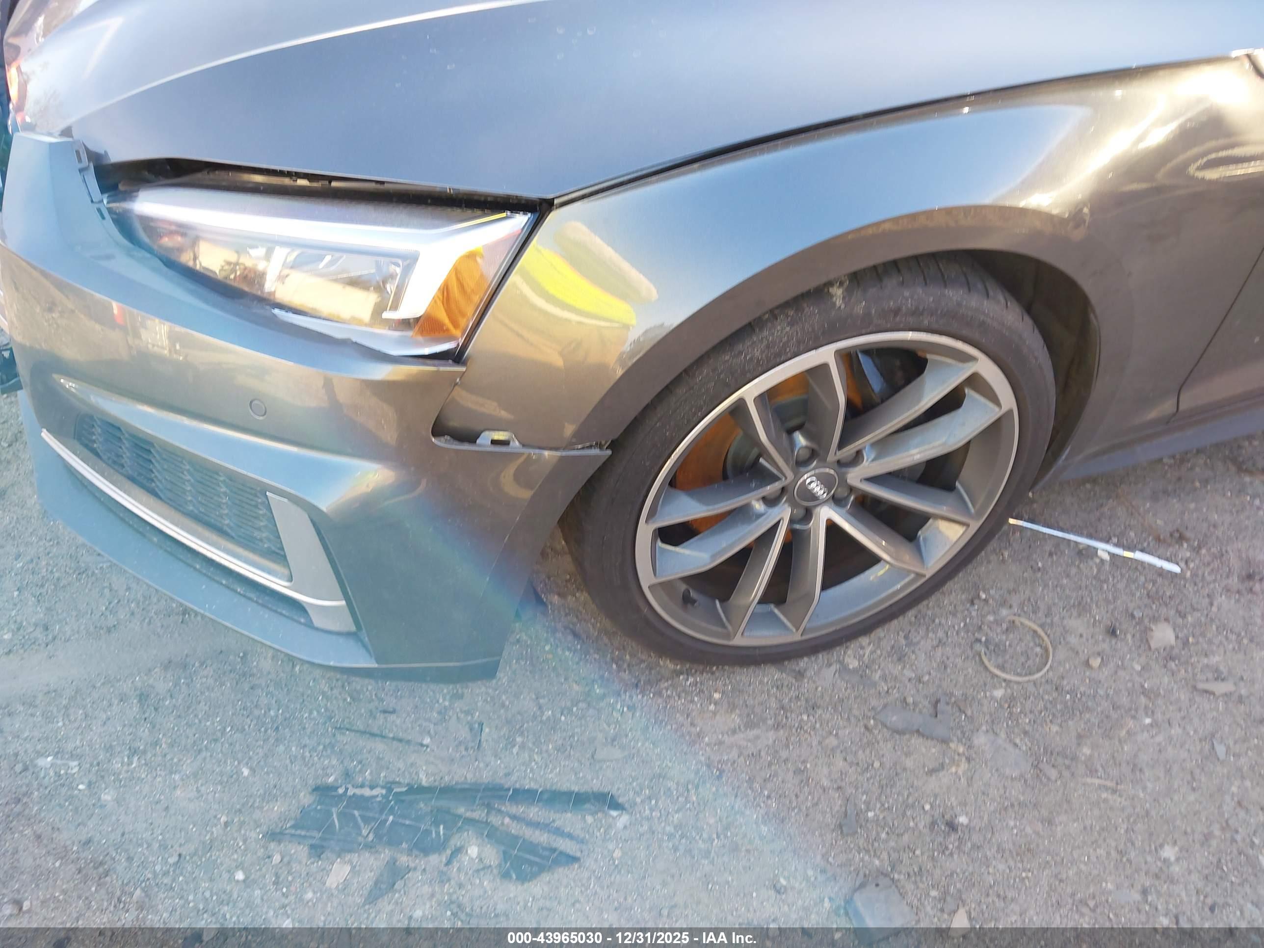 AUDI S5 image 2