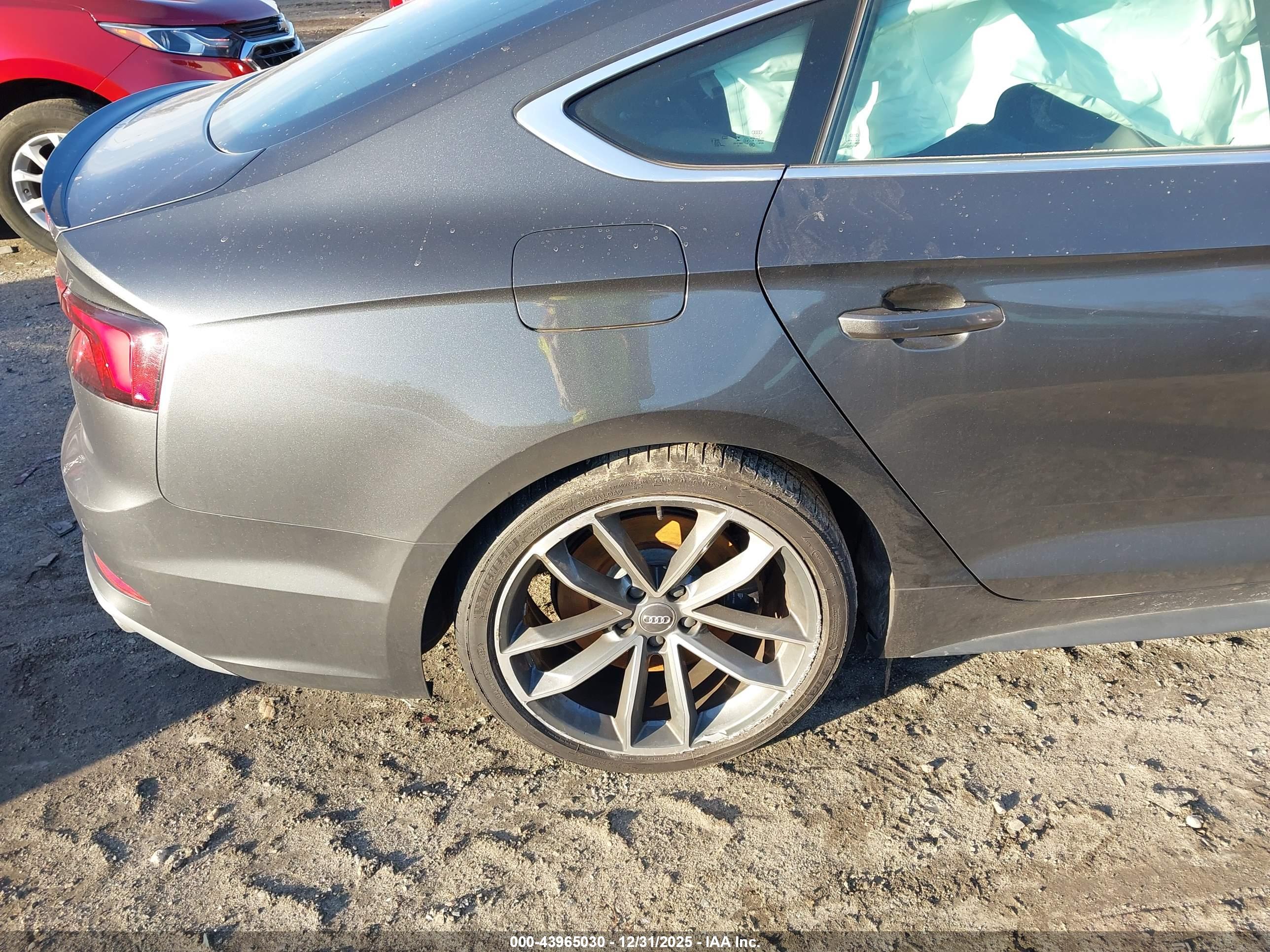 AUDI S5 image 4