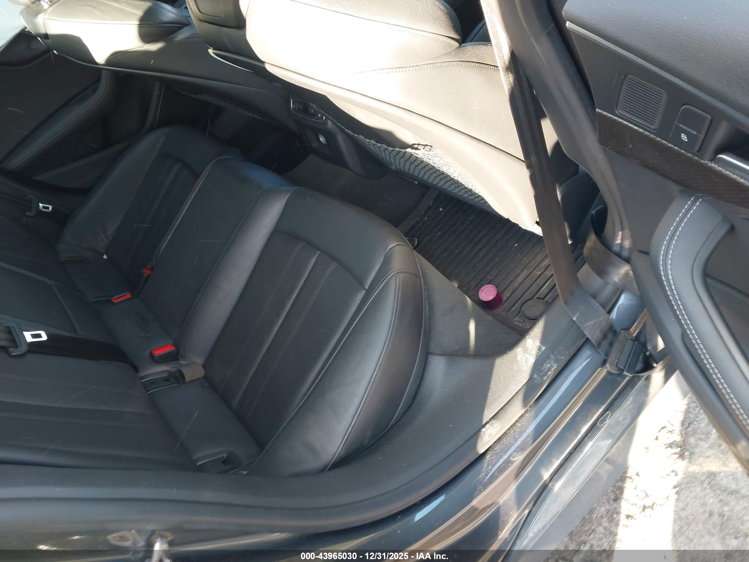 AUDI S5 image 8