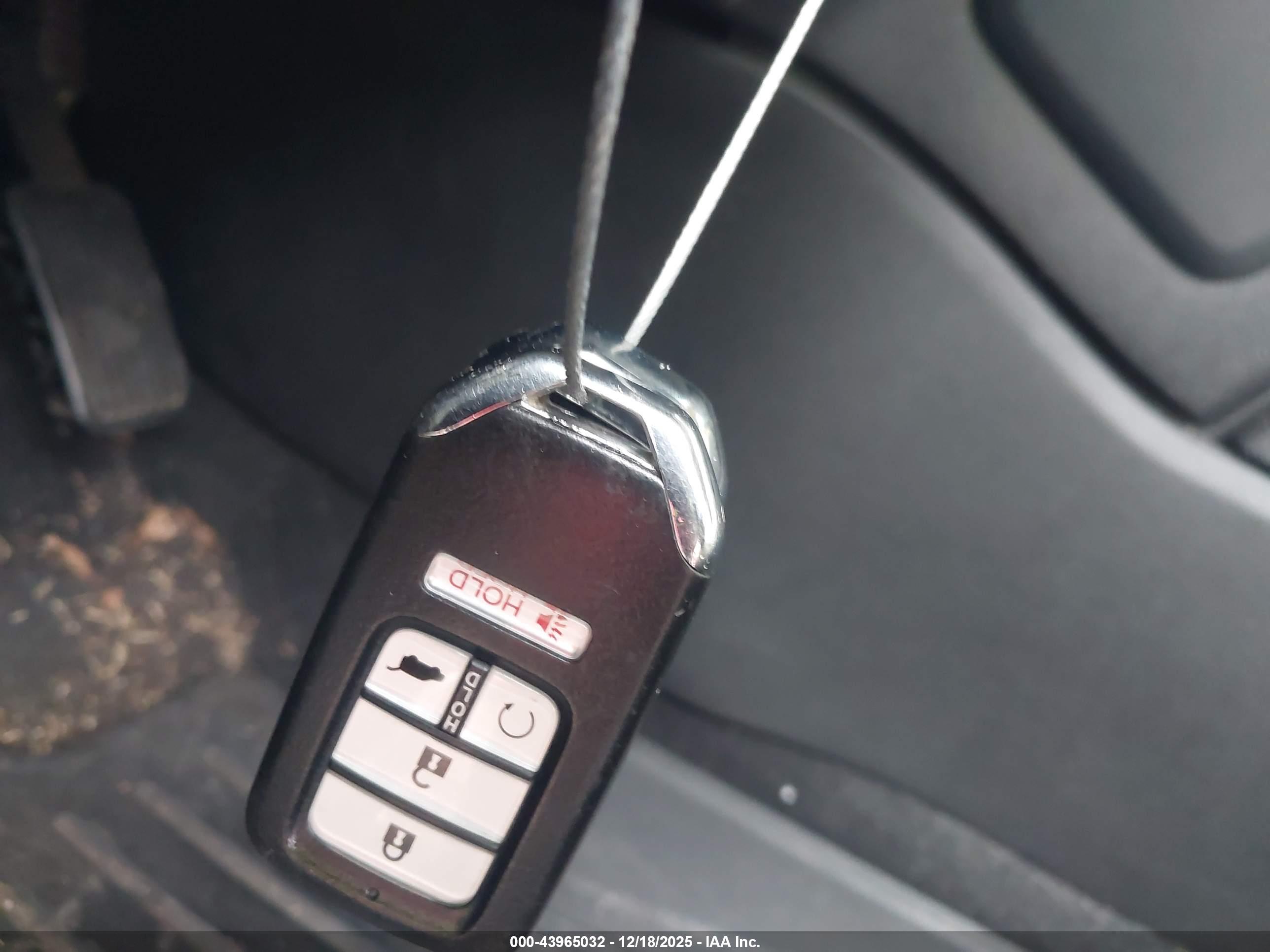 HONDA CR-V image 11