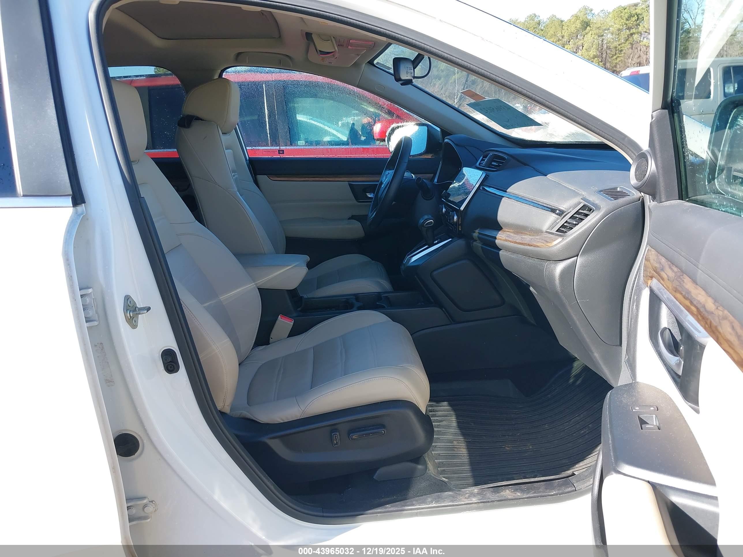 HONDA CR-V image 5