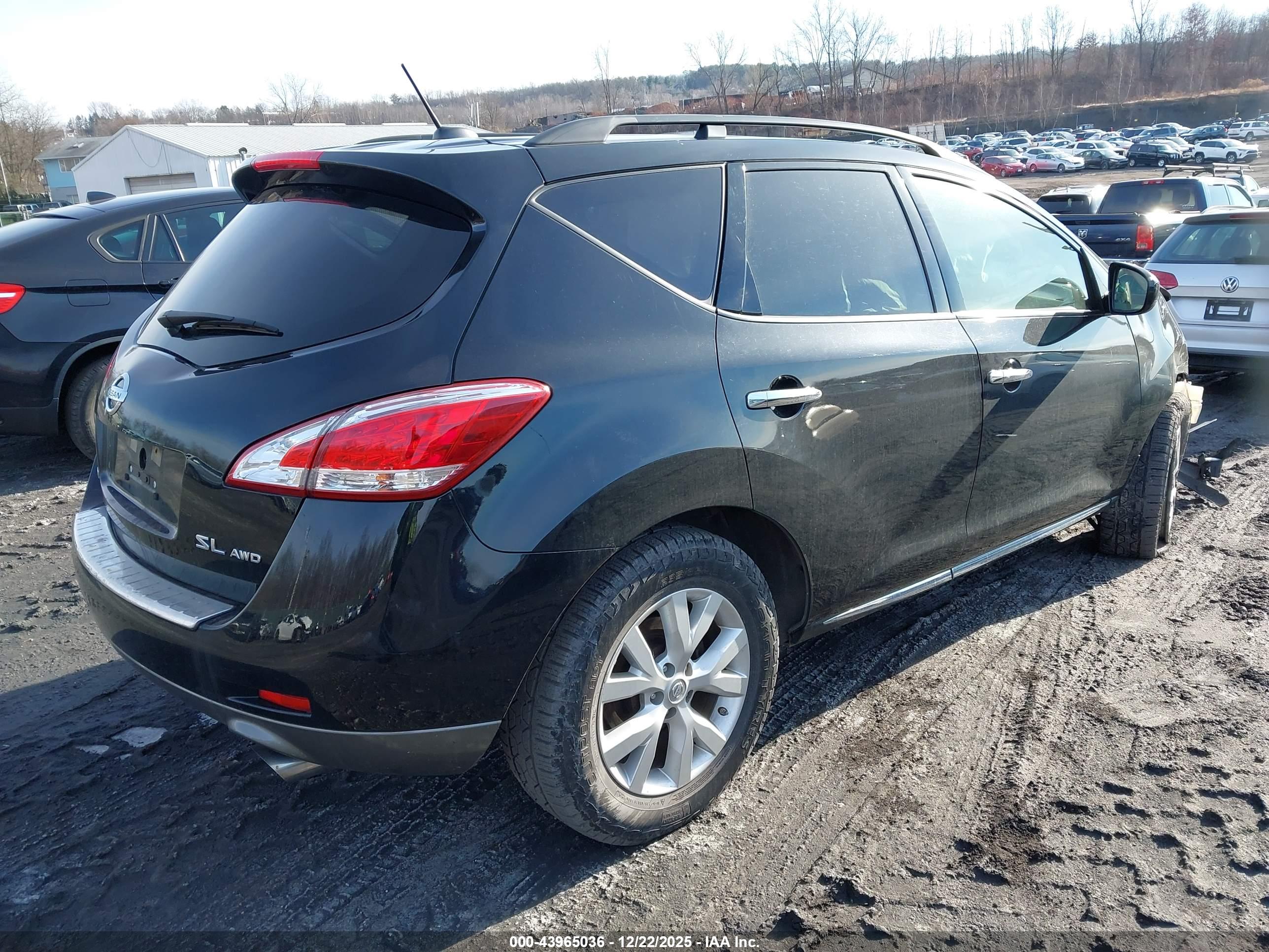 NISSAN MURANO image 4