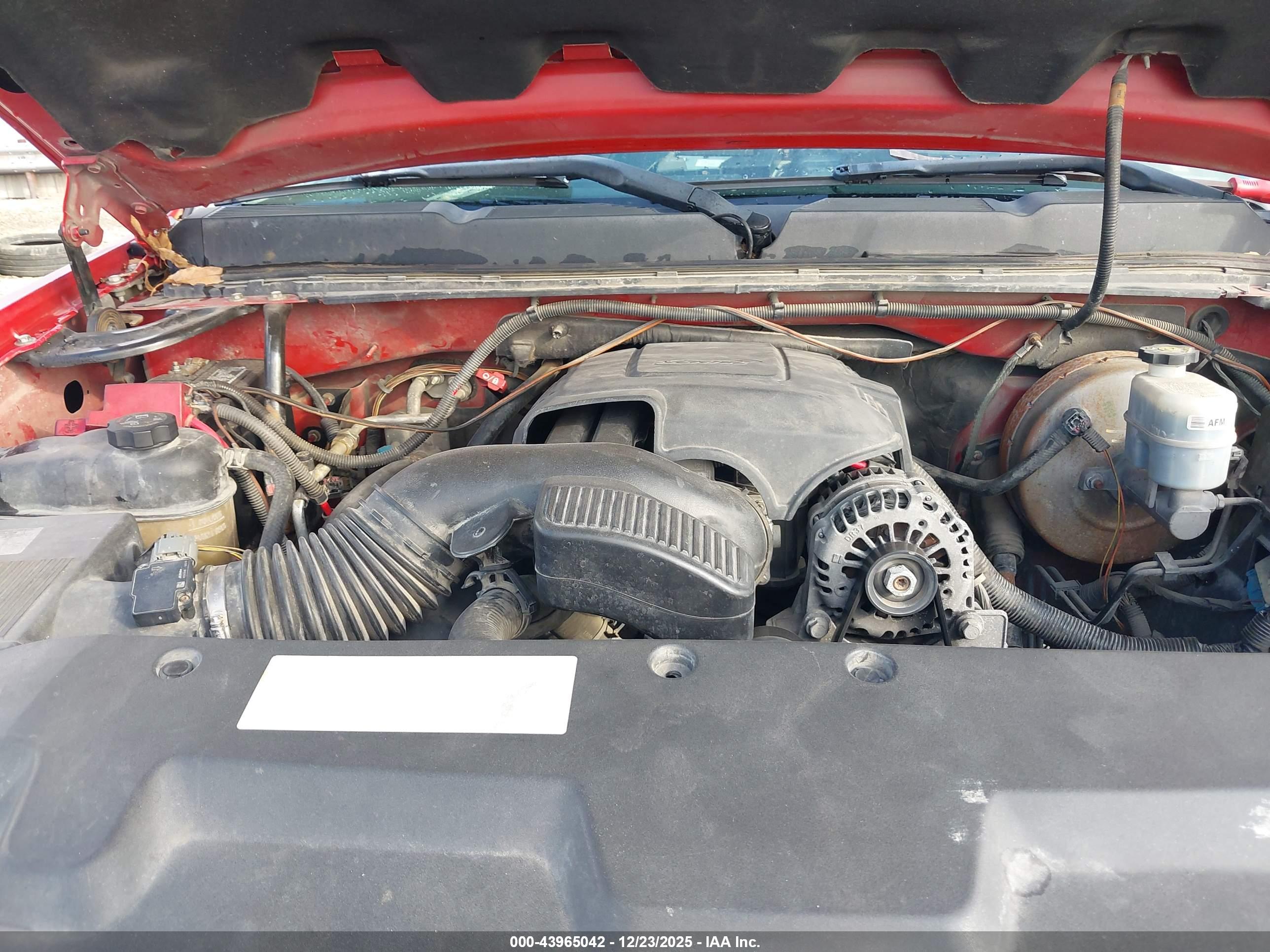 CHEVROLET SILVERADO image 10