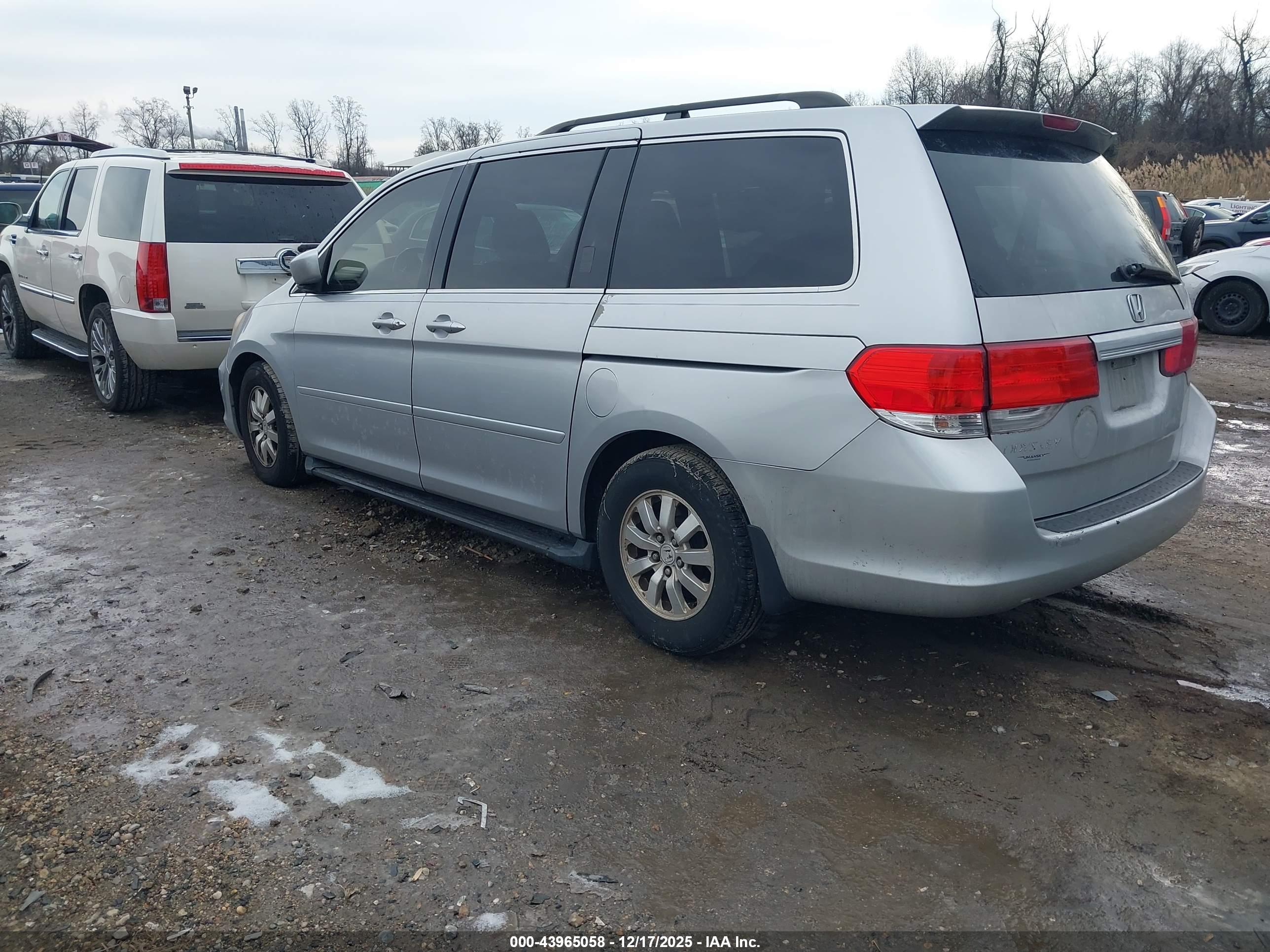 HONDA ODYSSEY image 3