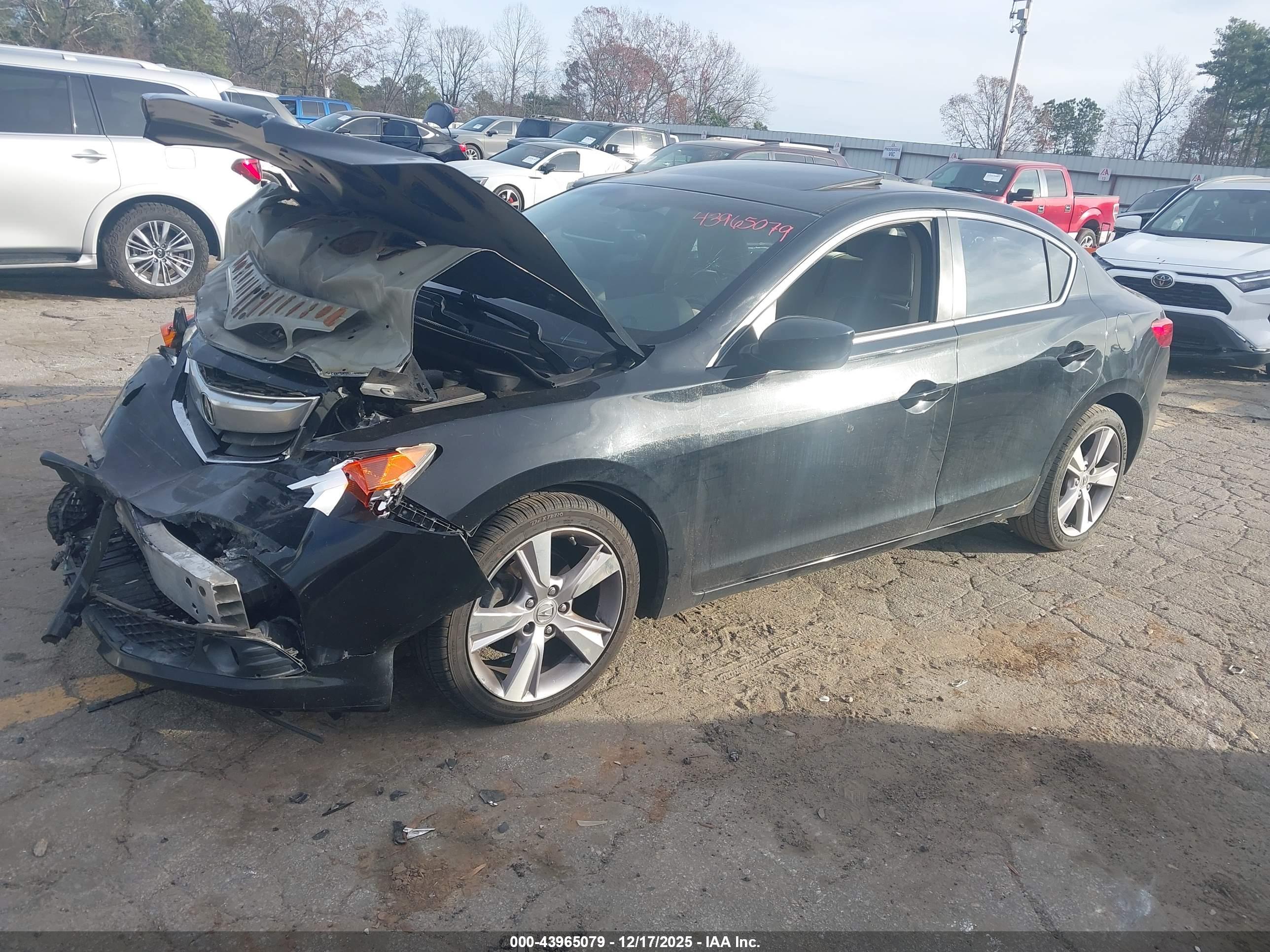 ACURA ILX image 2