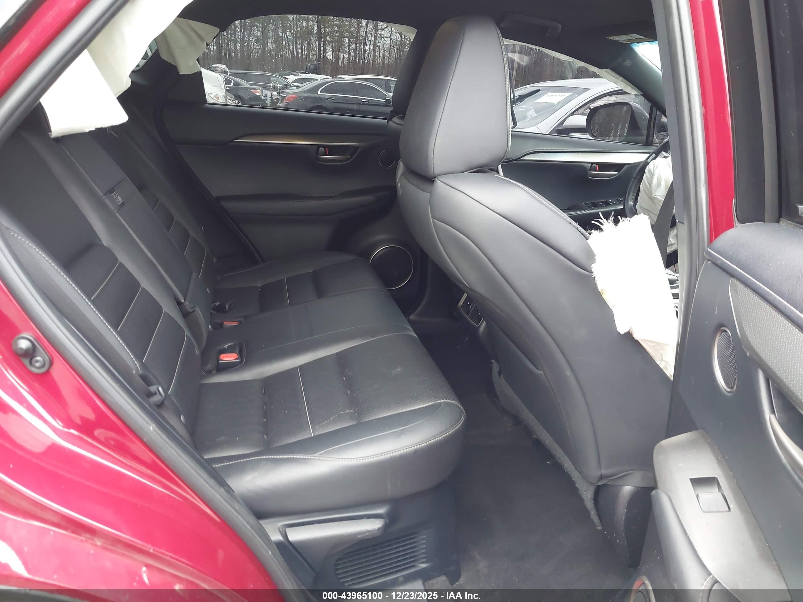LEXUS NX image 8