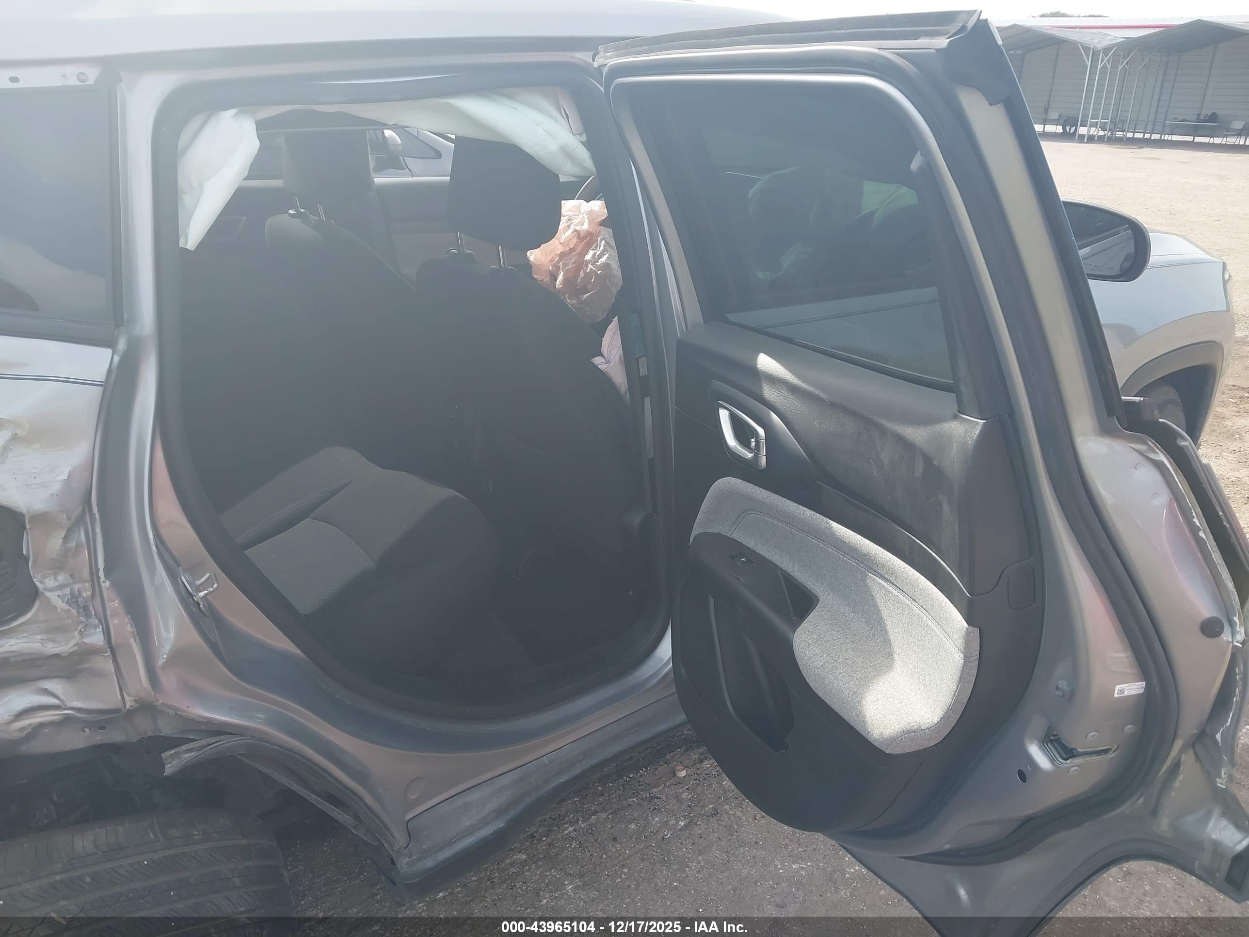 JEEP COMPASS image 8