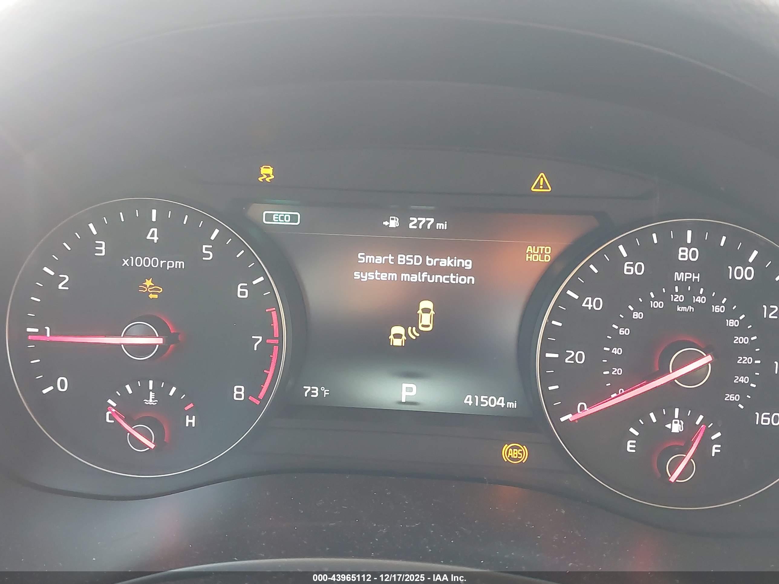 KIA CADENZA image 7