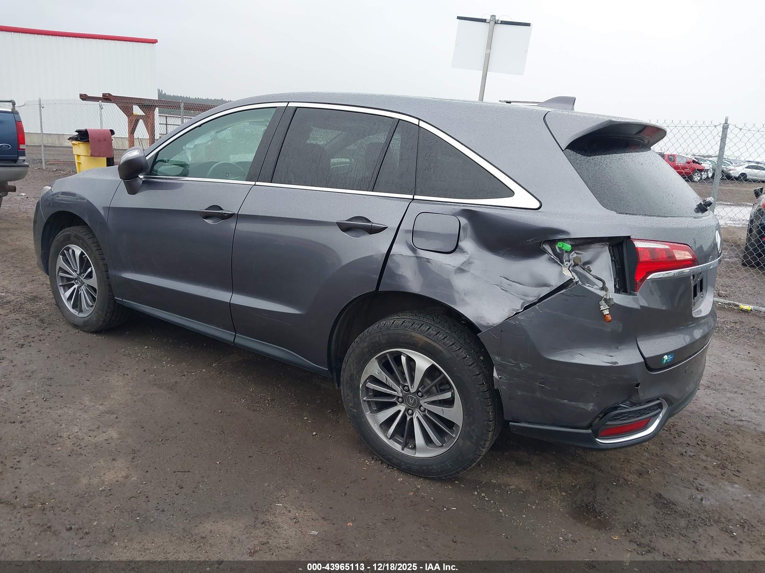 ACURA RDX image 3