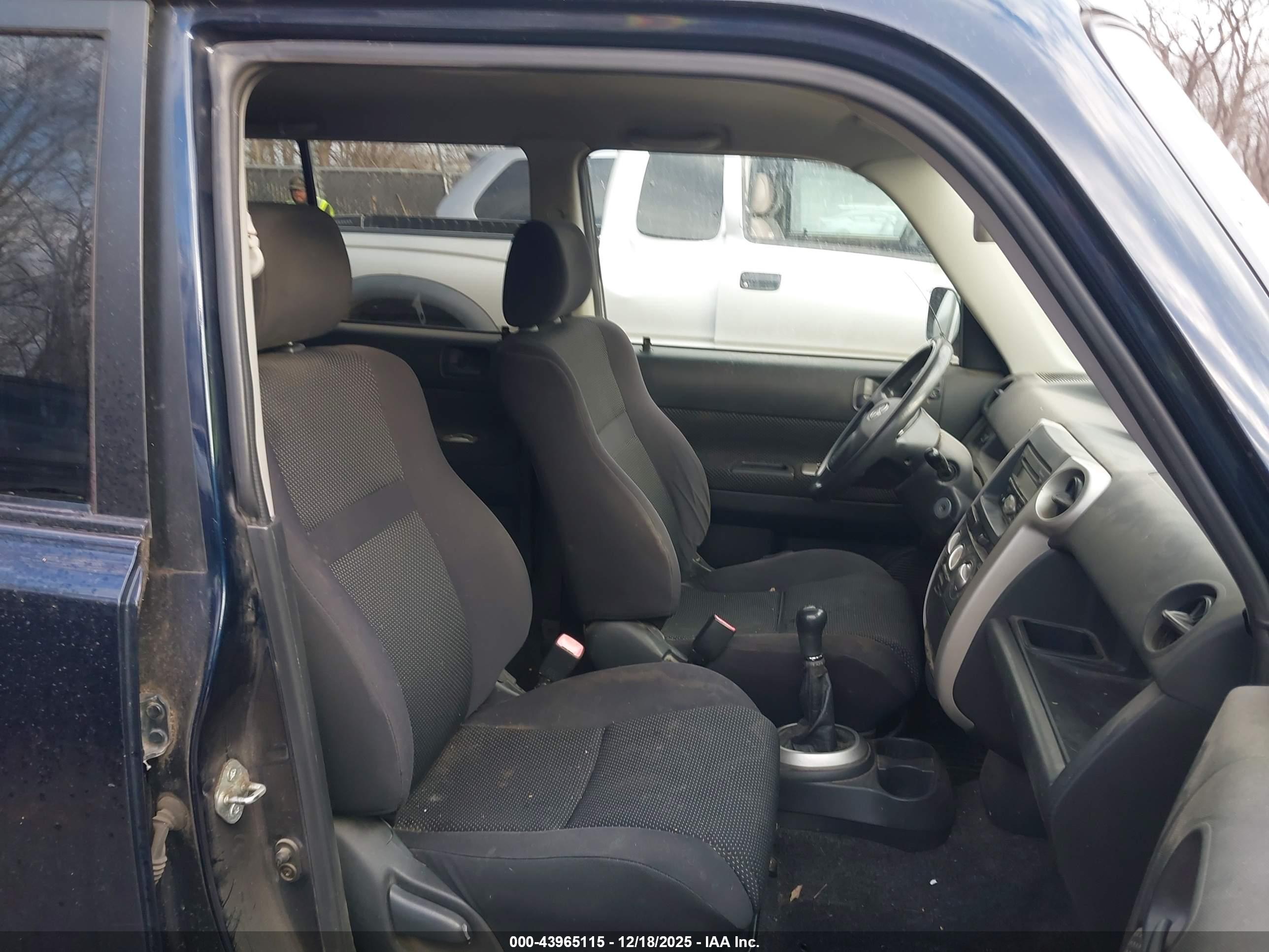 SCION XB image 5
