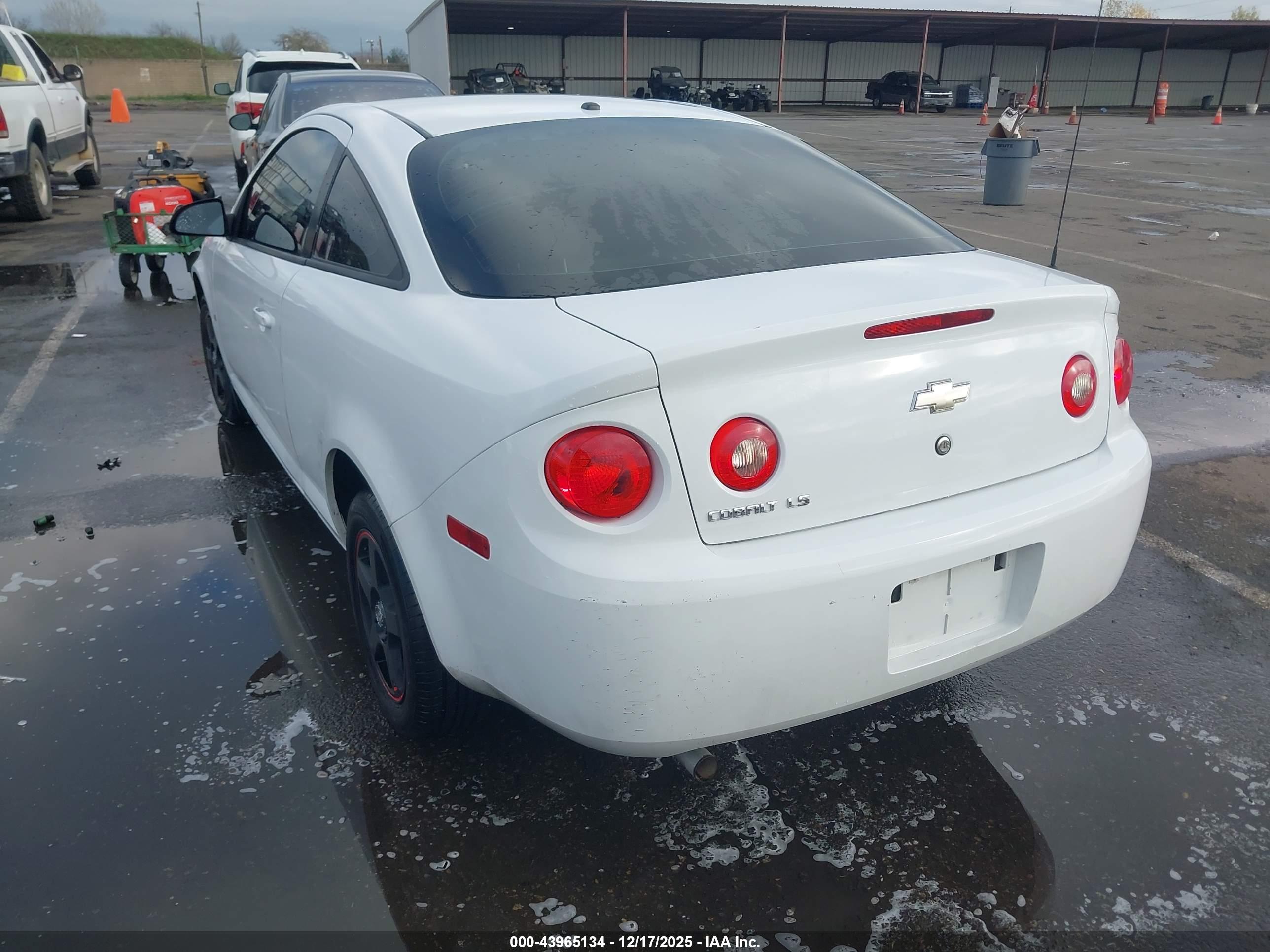 CHEVROLET COBALT image 3
