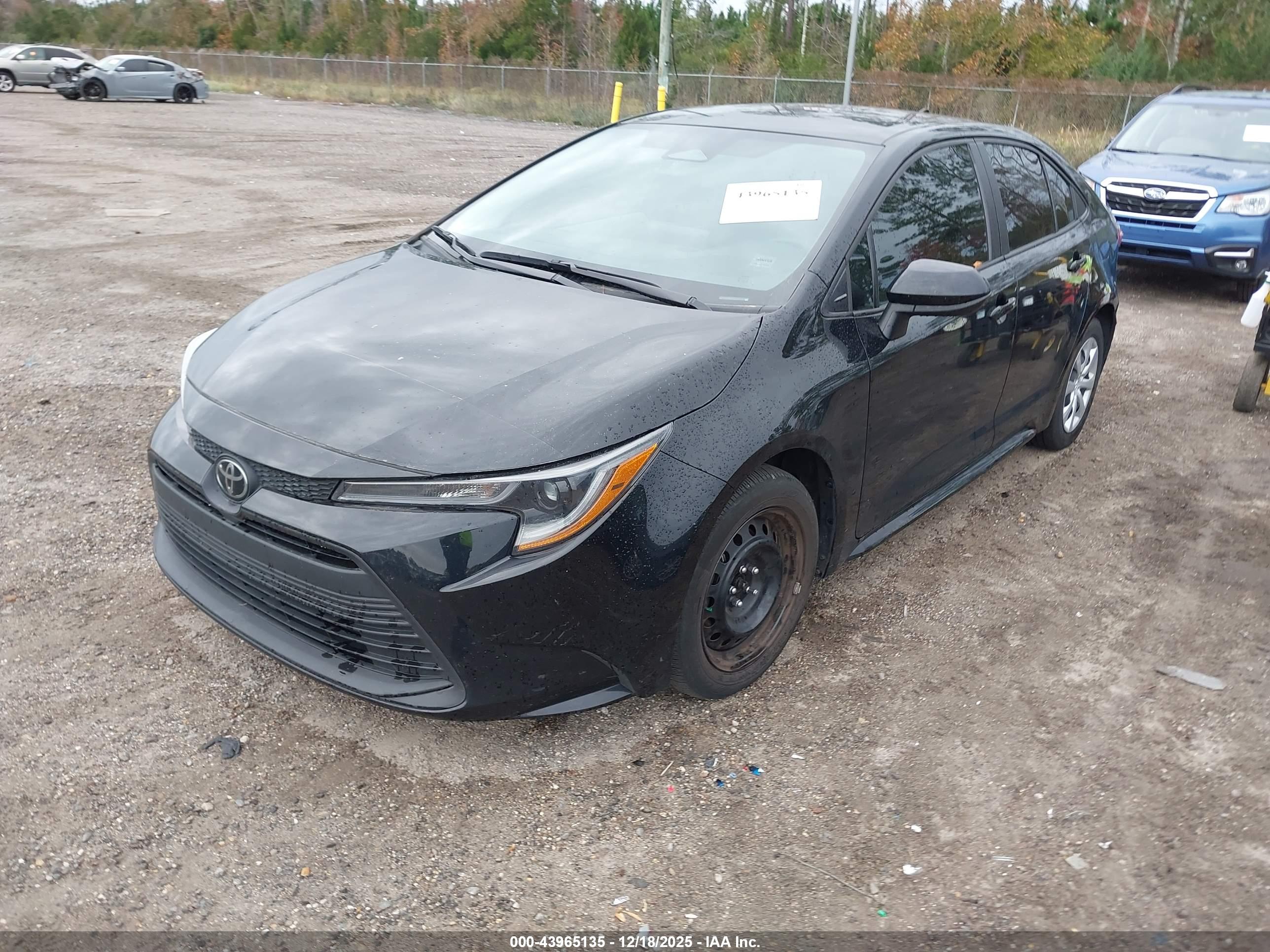 TOYOTA COROLLA image 2