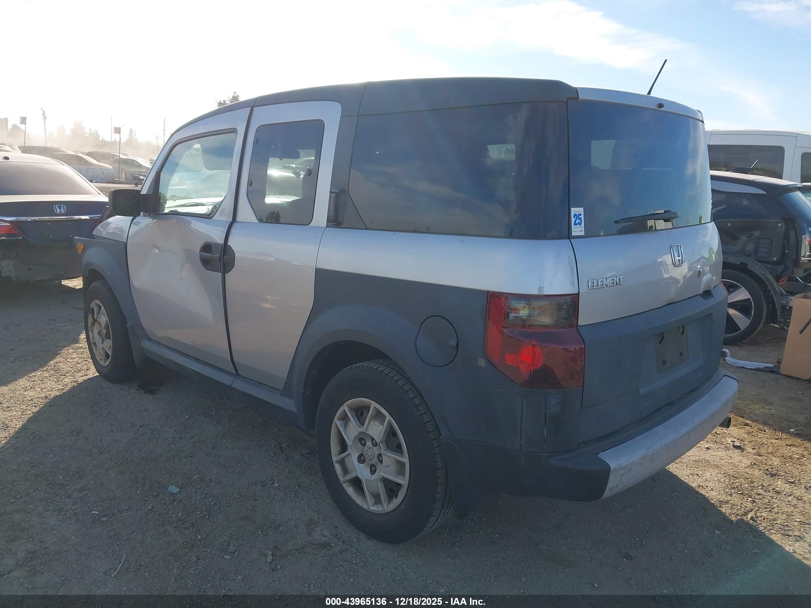 HONDA ELEMENT image 3