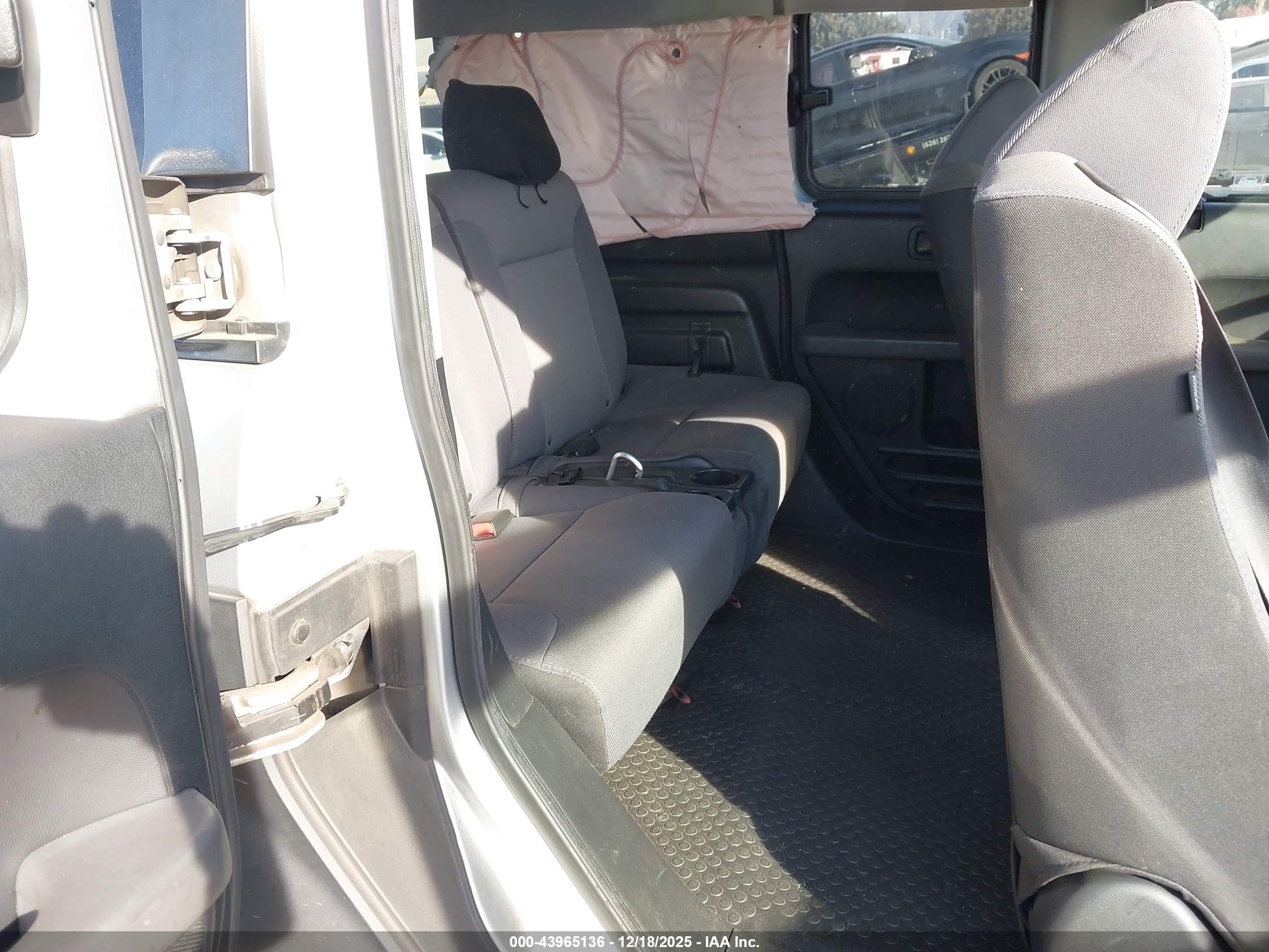 HONDA ELEMENT image 8