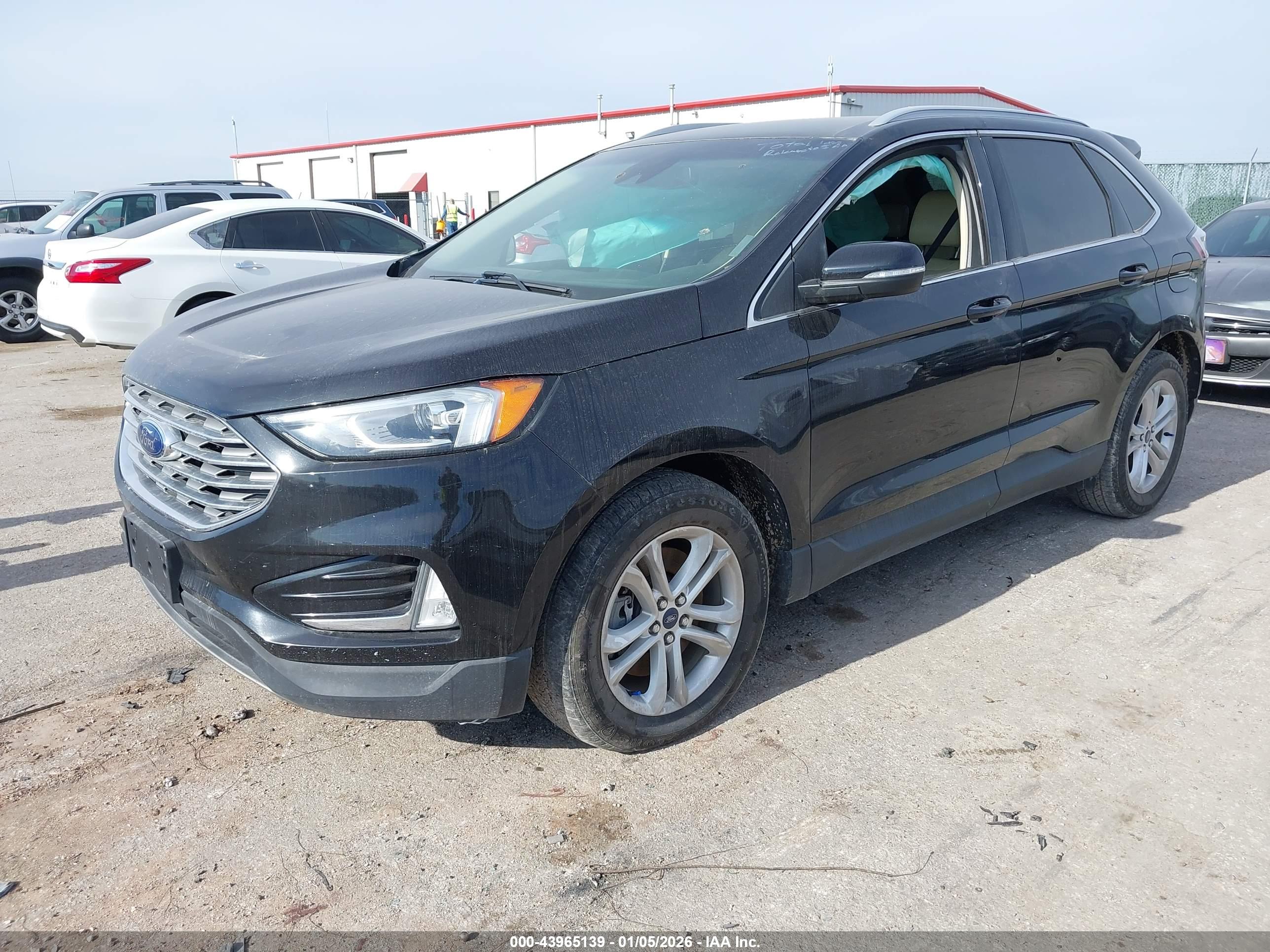 FORD EDGE image 2