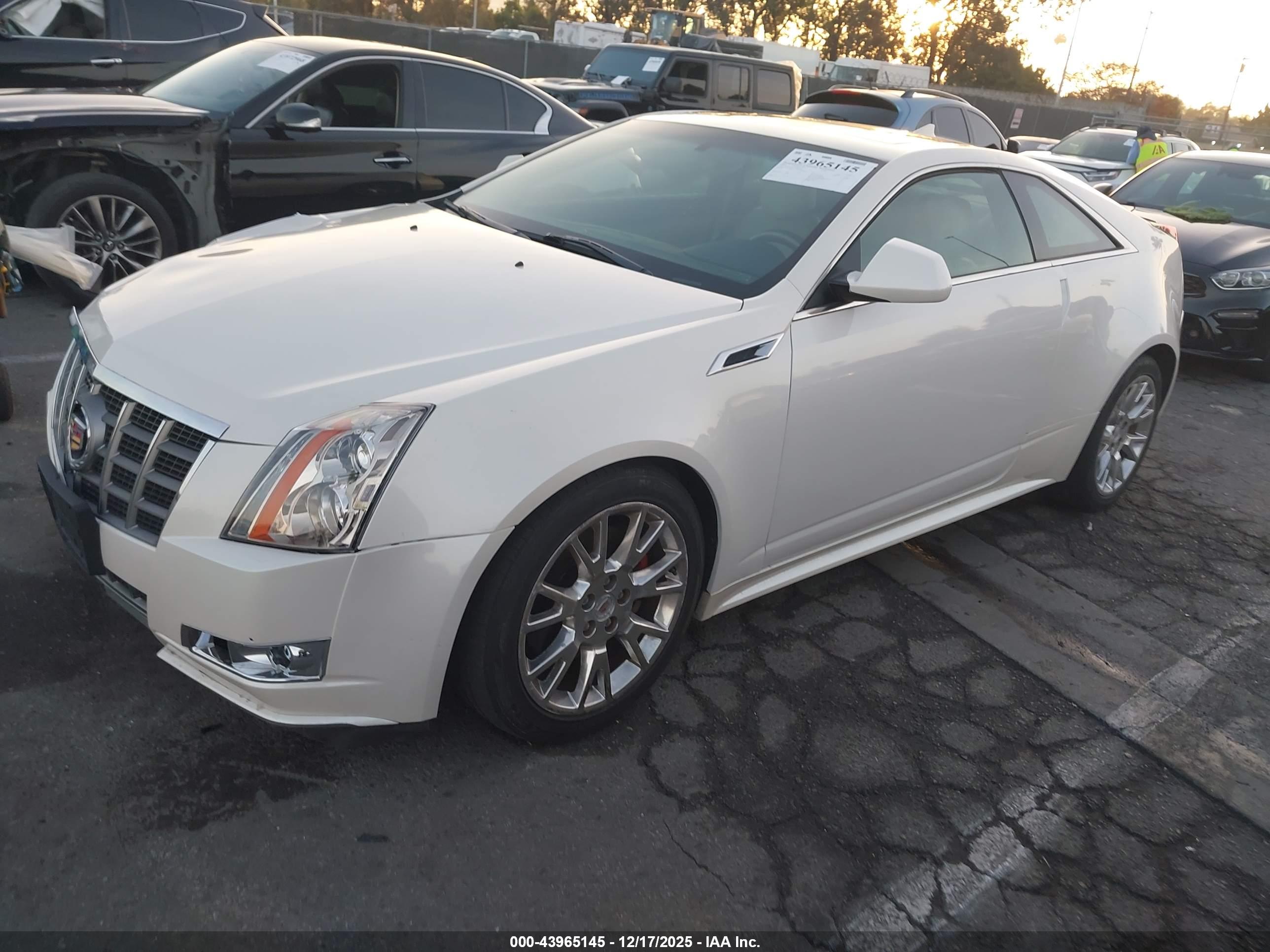 CADILLAC CTS image 2