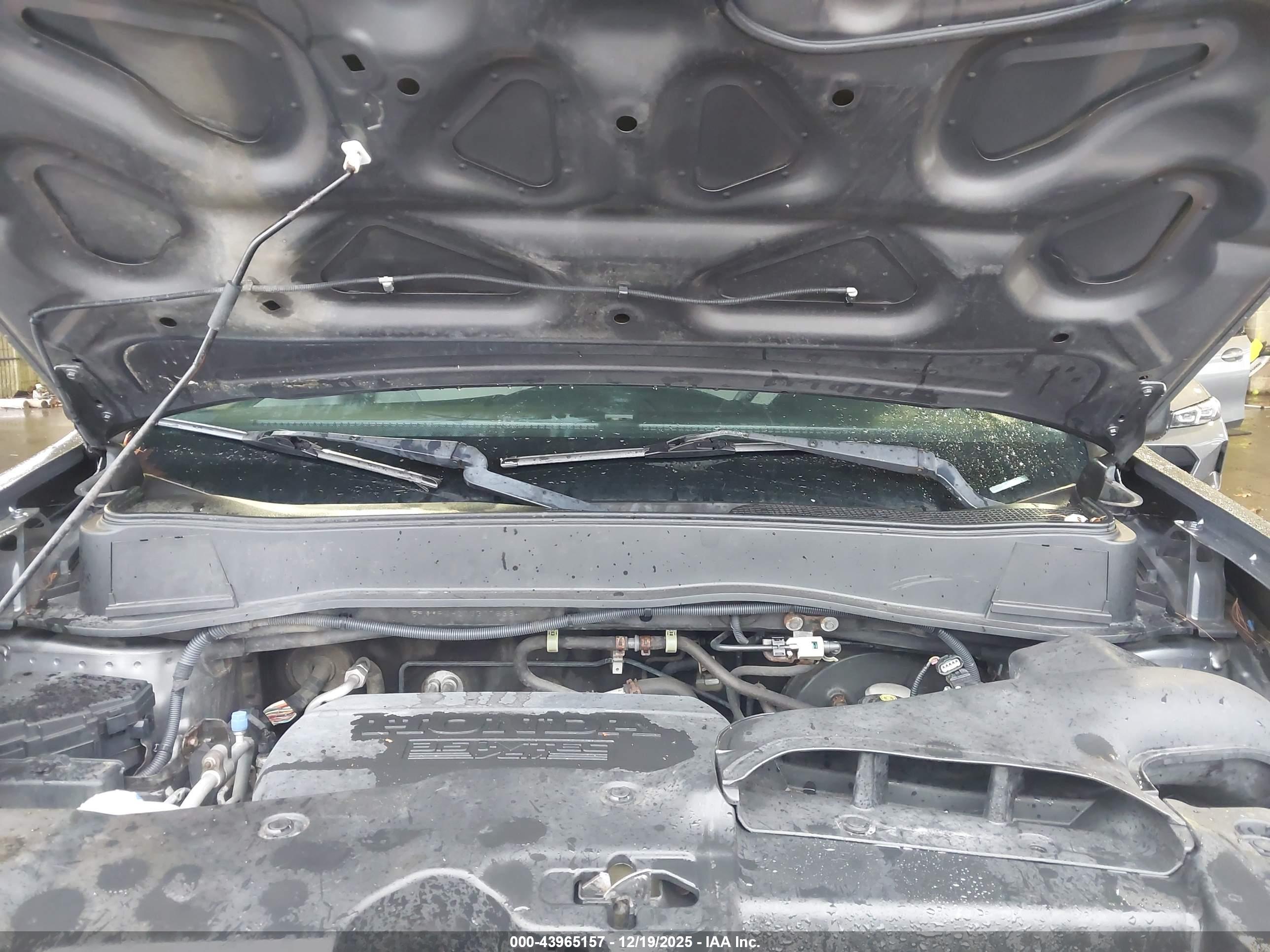 HONDA PILOT image 10