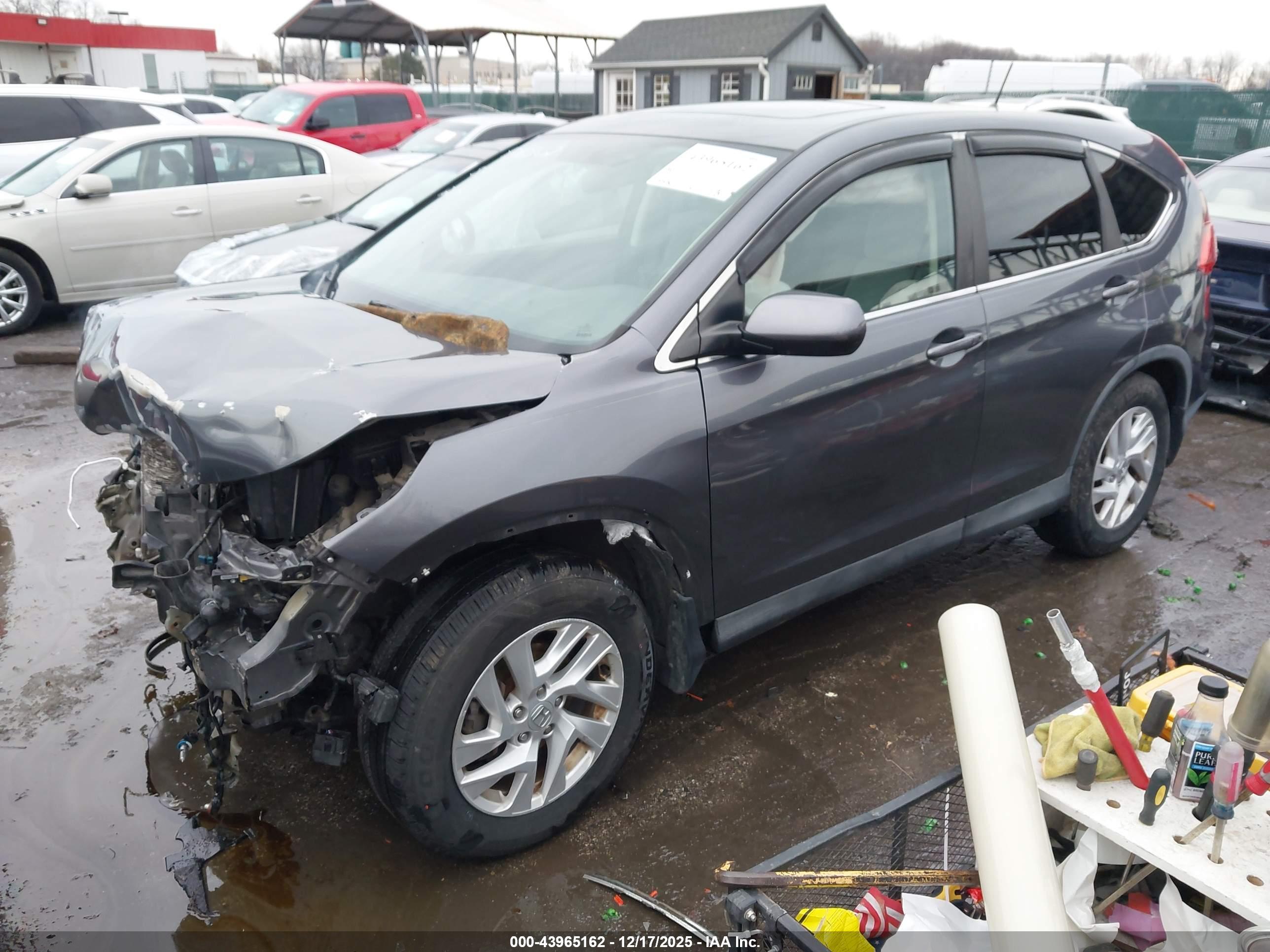 HONDA CR-V image 2
