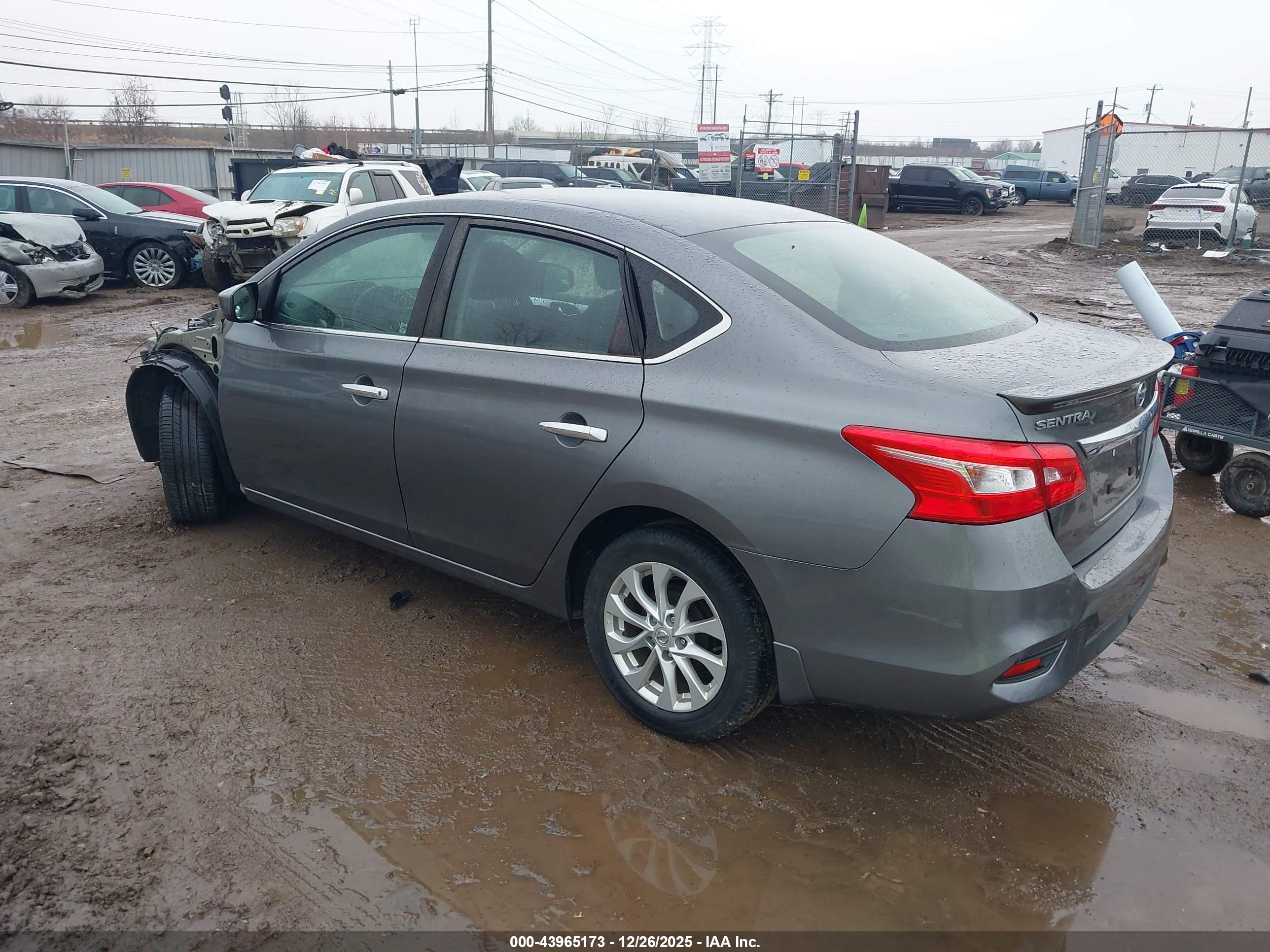 NISSAN SENTRA image 3