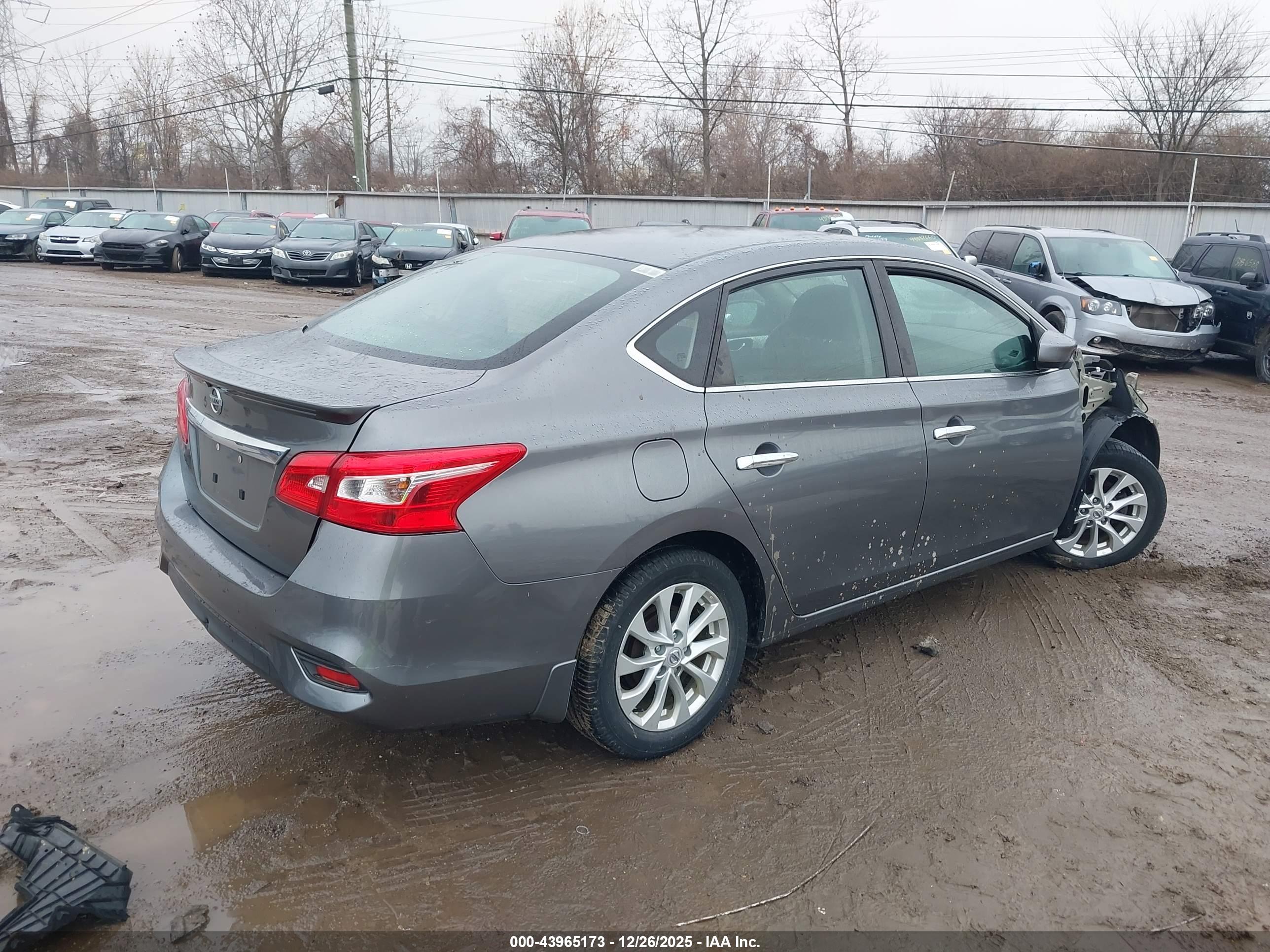 NISSAN SENTRA image 4