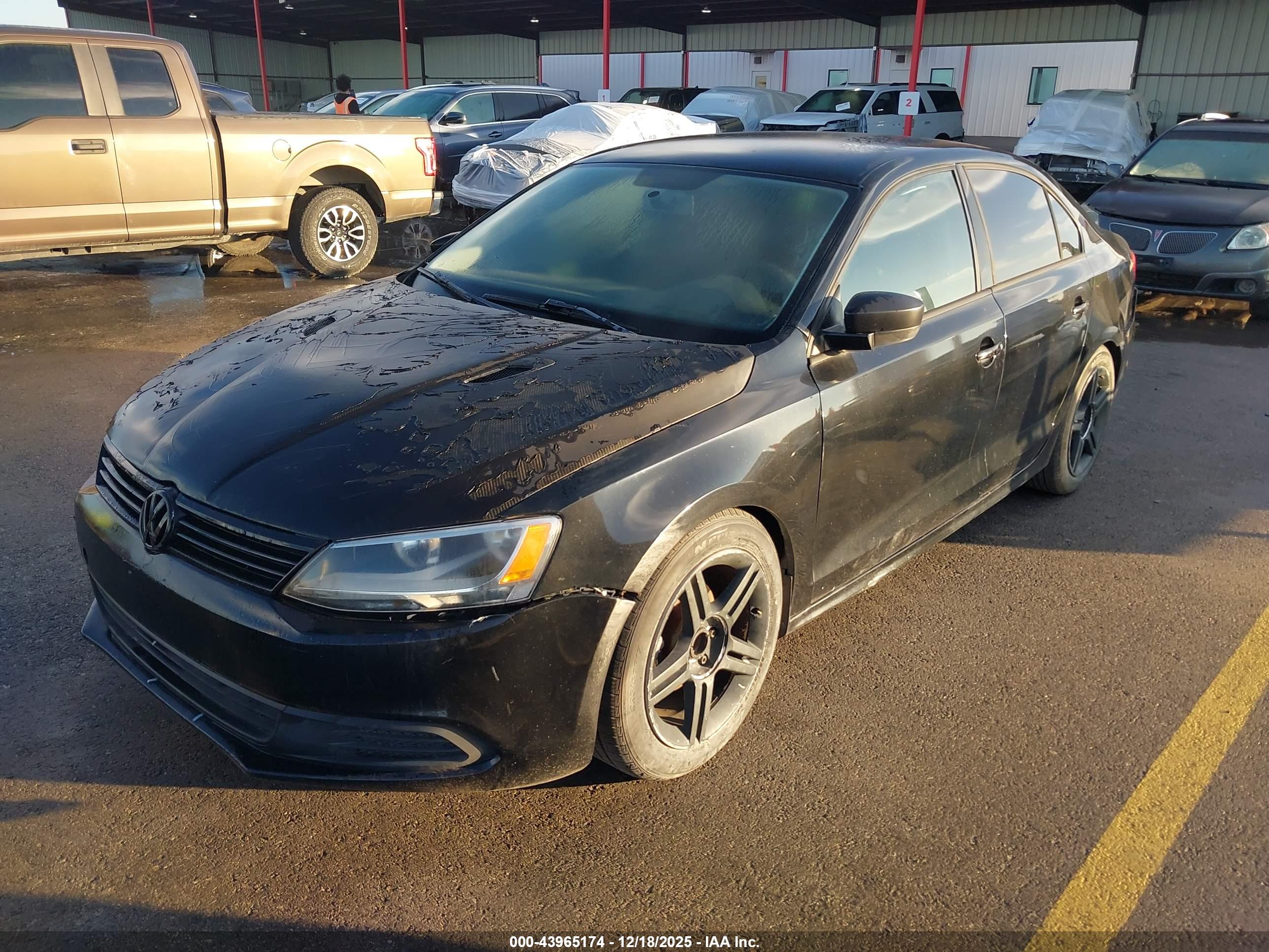 VOLKSWAGEN JETTA image 2