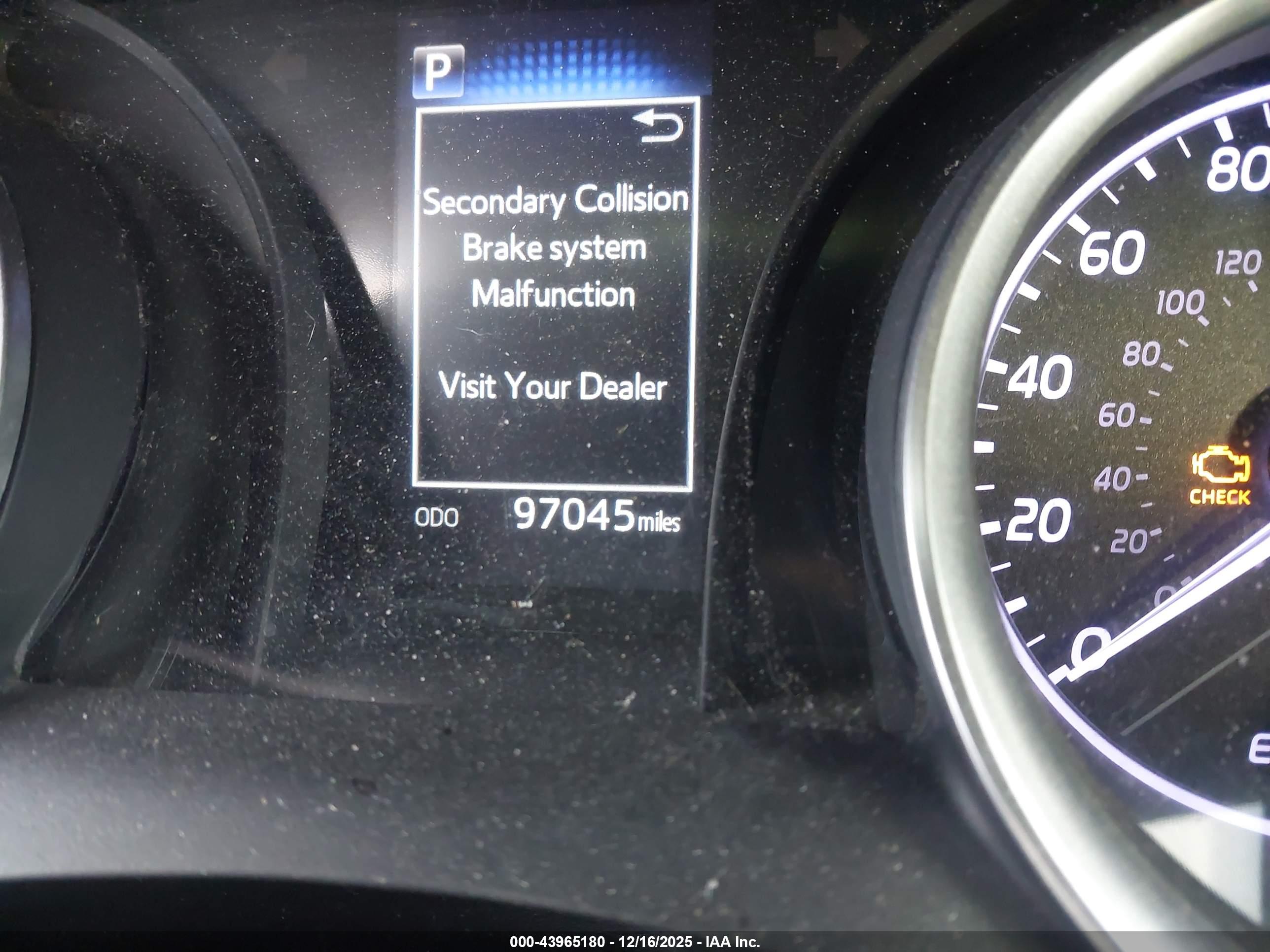 TOYOTA CAMRY image 7